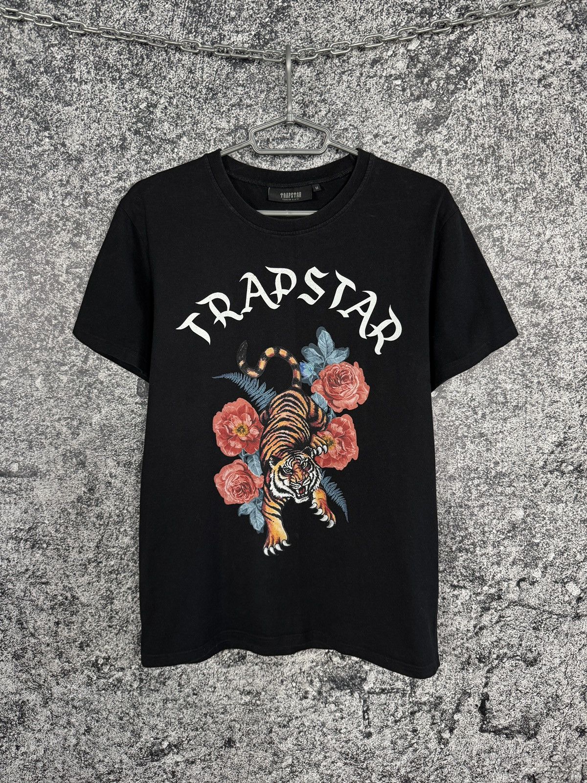 Trapstar London Trapstar London Tiger Rose Graphic T-Shirt Big Logo Tee Sz M Size US M / EU 48-50 / 2 - 1 Thumbnail