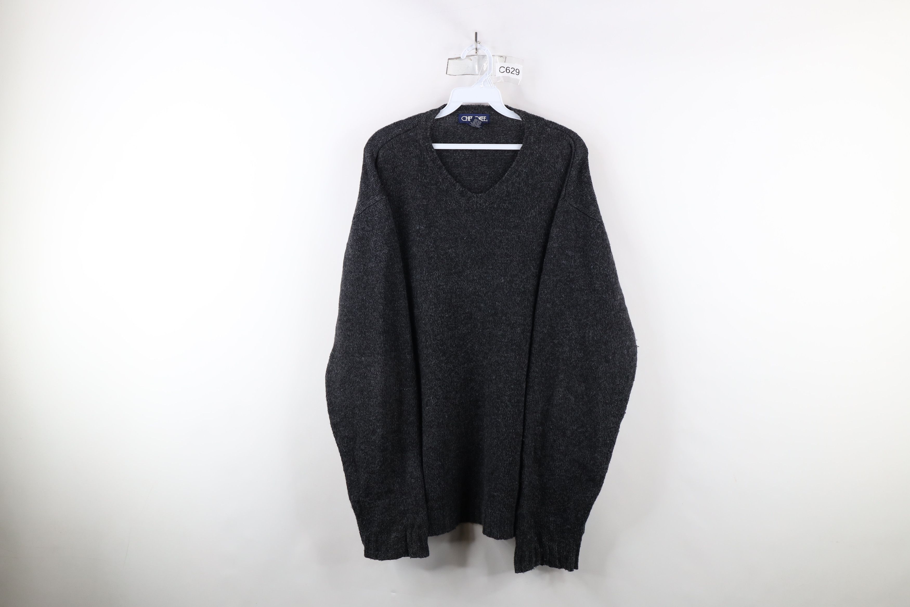 Vintage Vintage 90s Streetwear Wool Blend Knit V-Neck Sweater Size US L / EU 52-54 / 3 - 1 Thumbnail