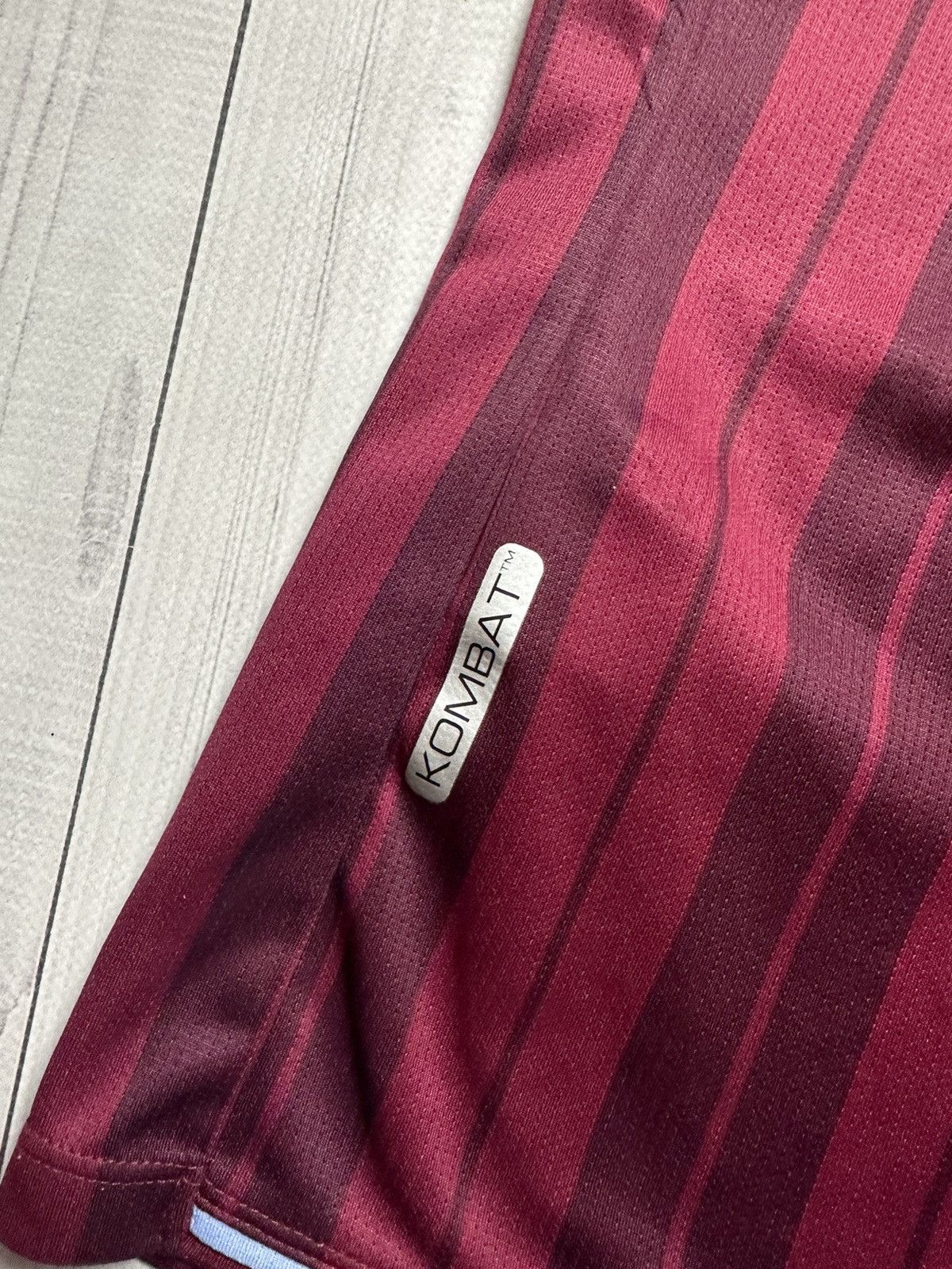 Vintage Aston Villa soccer jersey 5 Mings size S