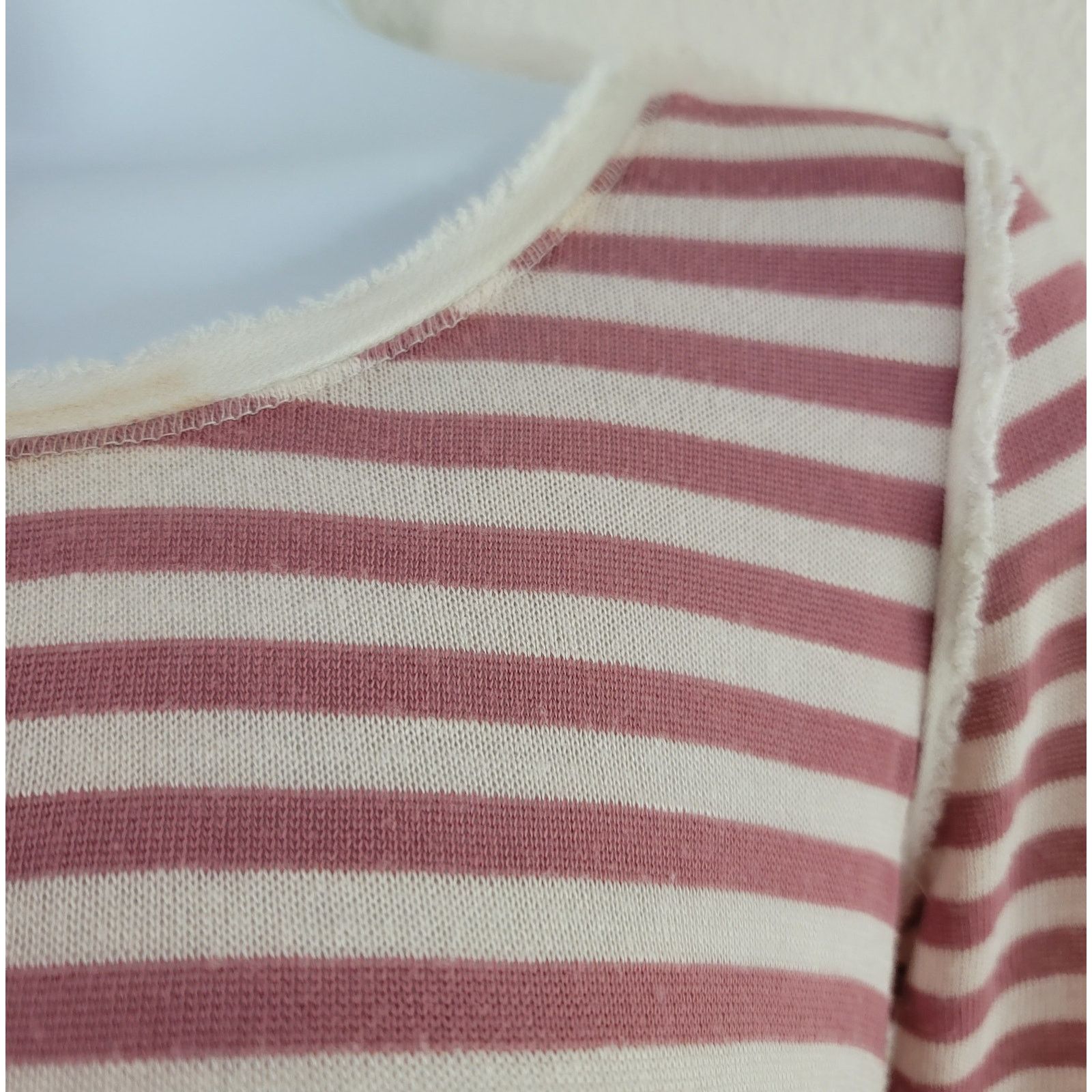 Other Jolt Pink Striped Hi Low Hem Knit Top XS Lace Back Insert Size XS / US 0-2 / IT 36-38 - 2 Thumbnail