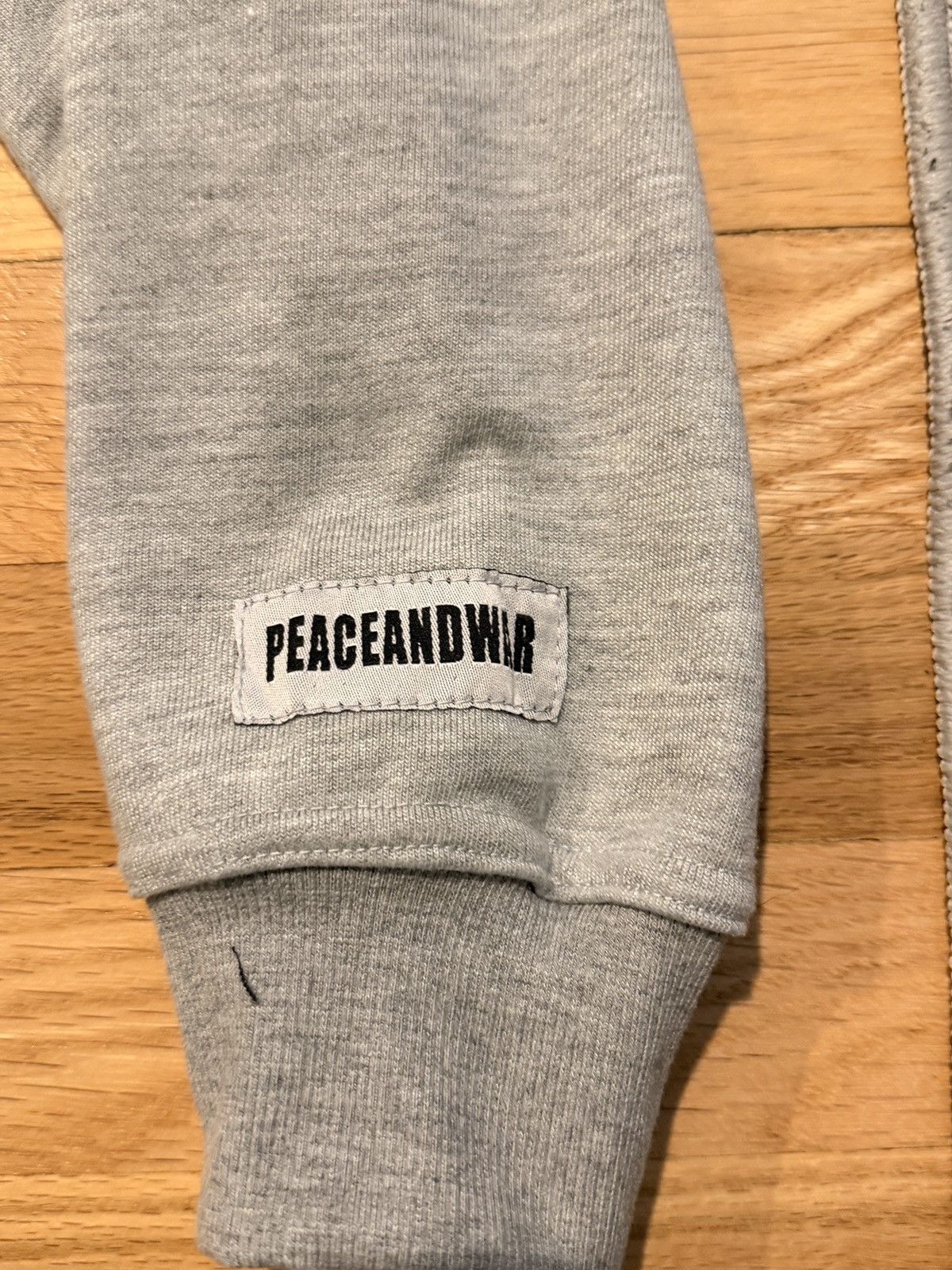 Other Peace and war fur hoodie Size US XL / EU 56 / 4 - 3 Thumbnail
