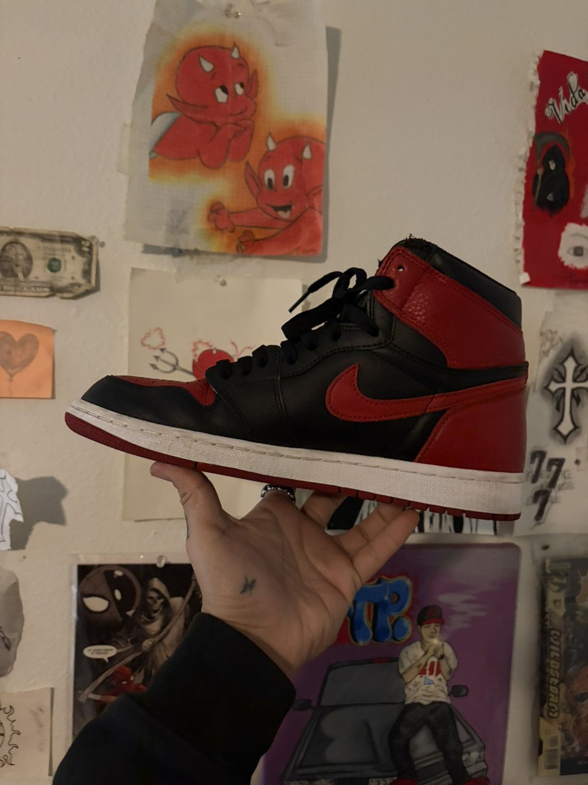 Jordan Brand Jordan 1 Bred Size US 10 / EU 43 - 2 Thumbnail