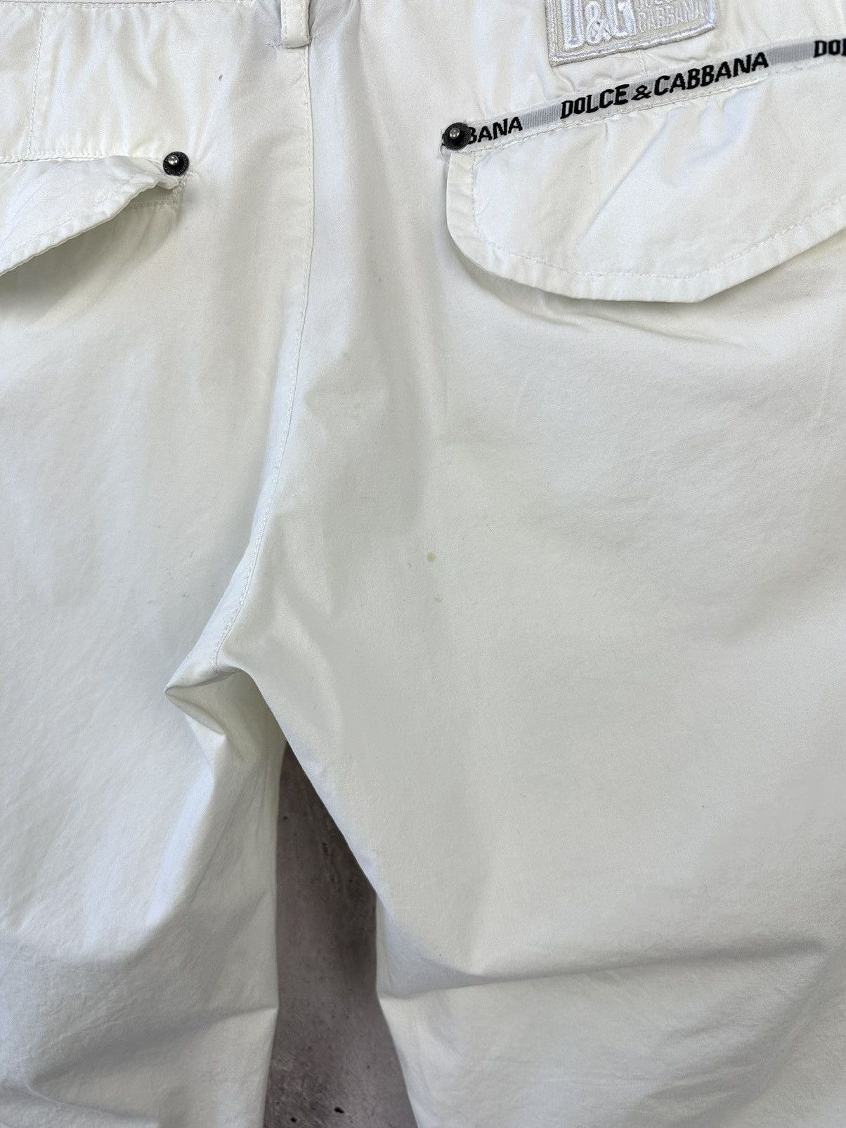 Dolce & Gabbana D&G Dolce&Gabbana Vintage White Zip Pocket Cropped Pants Size 30" / US 8 / IT 44 - 9 Thumbnail