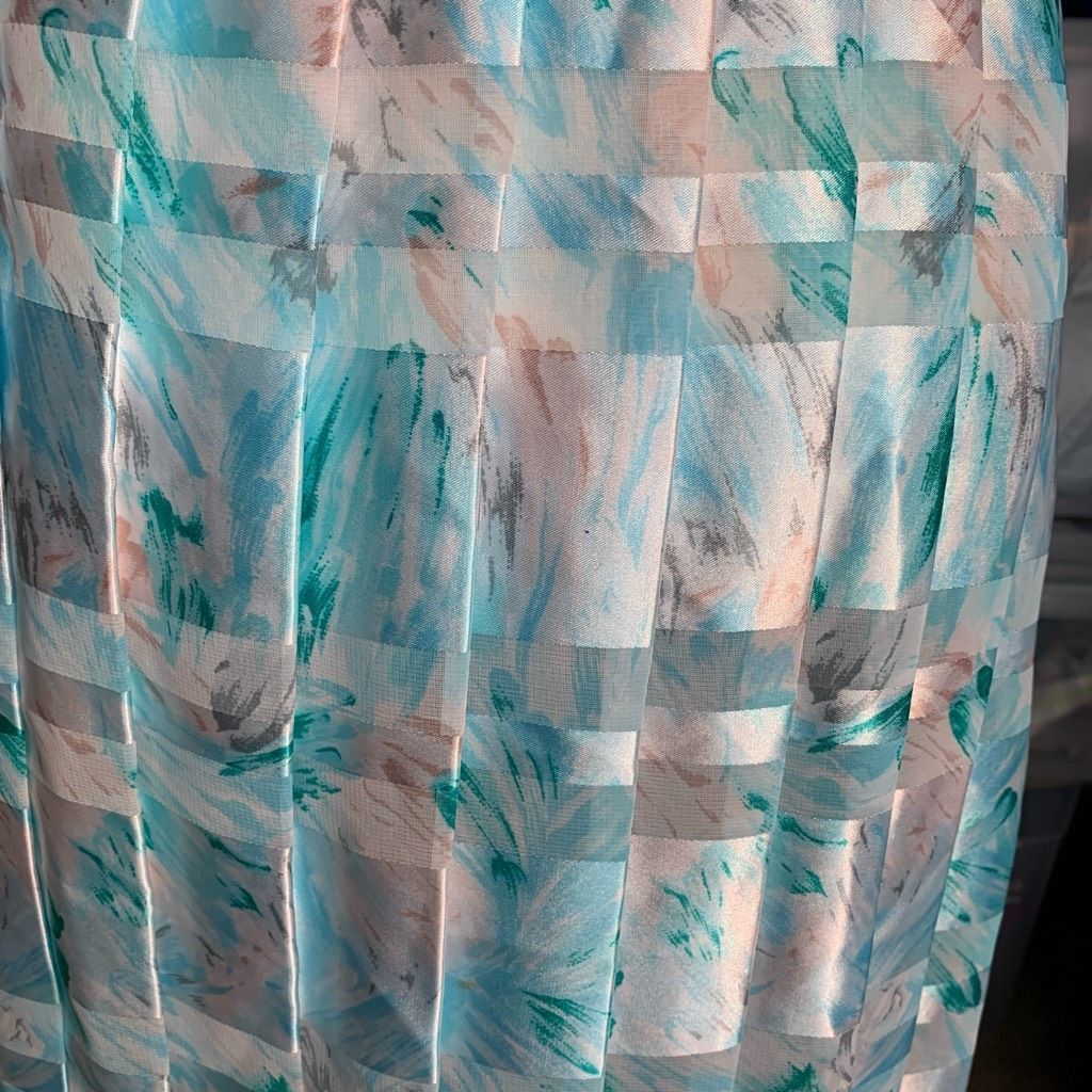 Vintage Vintage Abstract Floral Pastel Semi-Sheer Pleated Midi Skirt Size 28" / US 6 / IT 42 - 6 Thumbnail