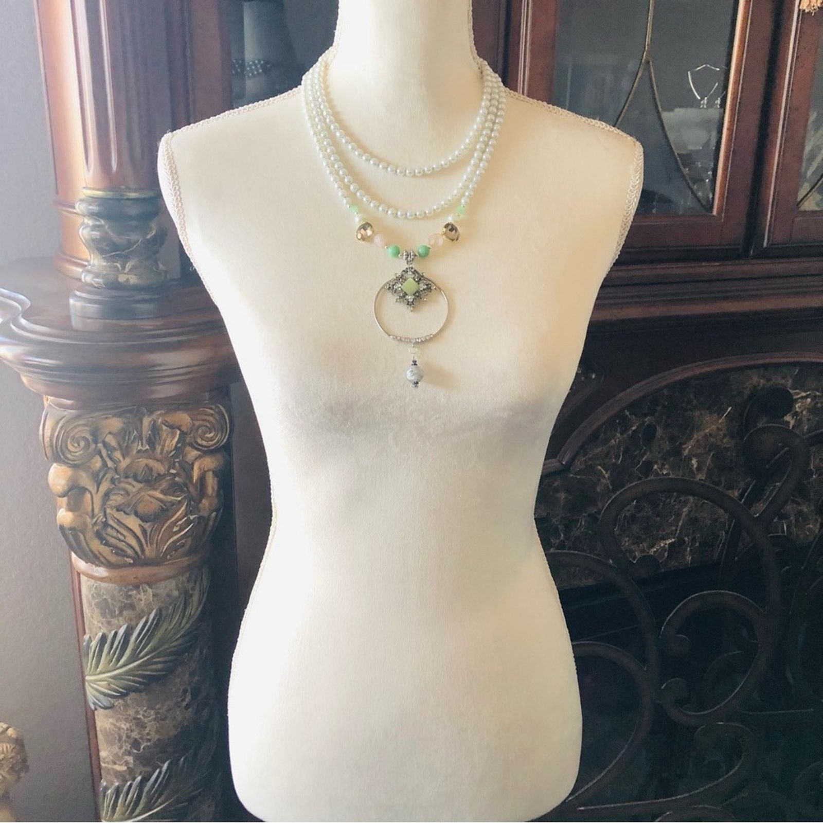 Handmade Handcrafted repurpose moon glow amulet glass Pearl neckla Size ONE SIZE - 6 Thumbnail