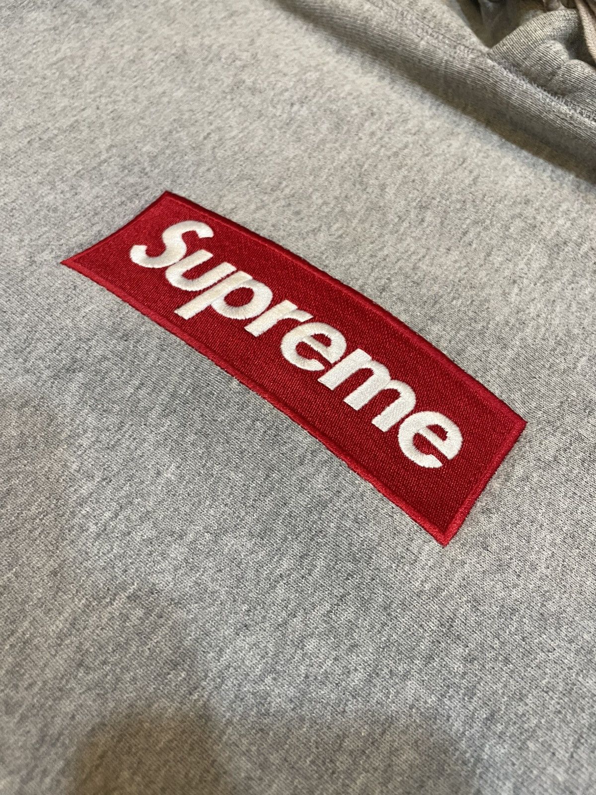 Supreme Supreme Box logo Size US L / EU 52-54 / 3 - 3 Thumbnail