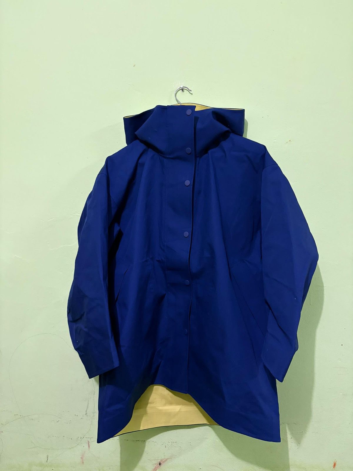 Marni Marni X Uniqlo RainCoat Jacket Design Size US S / EU 44-46 / 1 - 1 Thumbnail