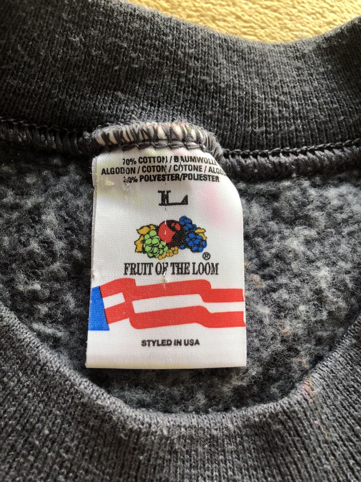 Fruit Of The Loom × Vintage FRUIT OF THE LOOM GREY CLASSIC CREWNECK SWEATSHIRT Size US L / EU 52-54 / 3 - 3 Thumbnail