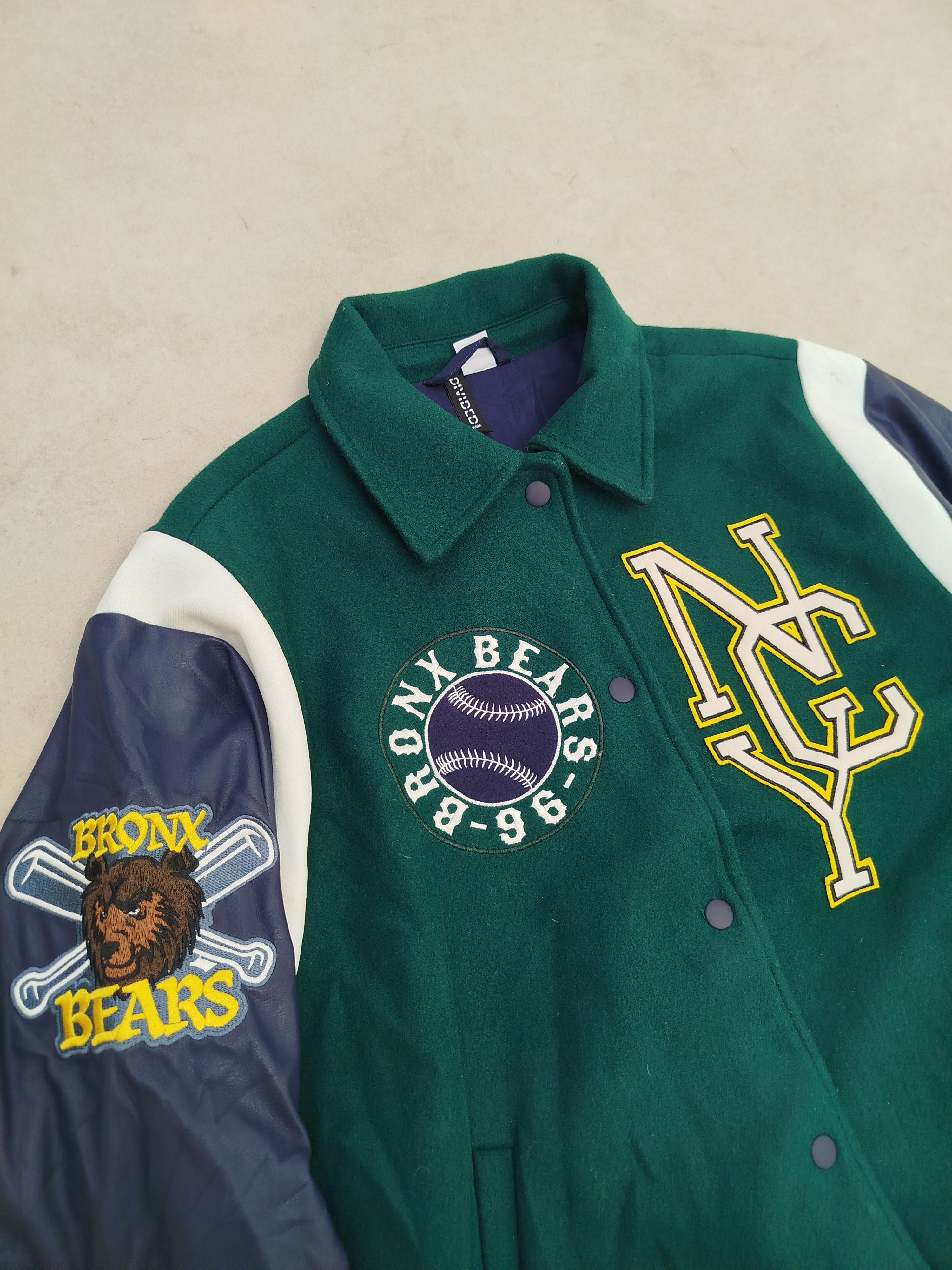 H&M H&M green varsity baseball jacket size S Size US S / EU 44-46 / 1 - 2 Thumbnail