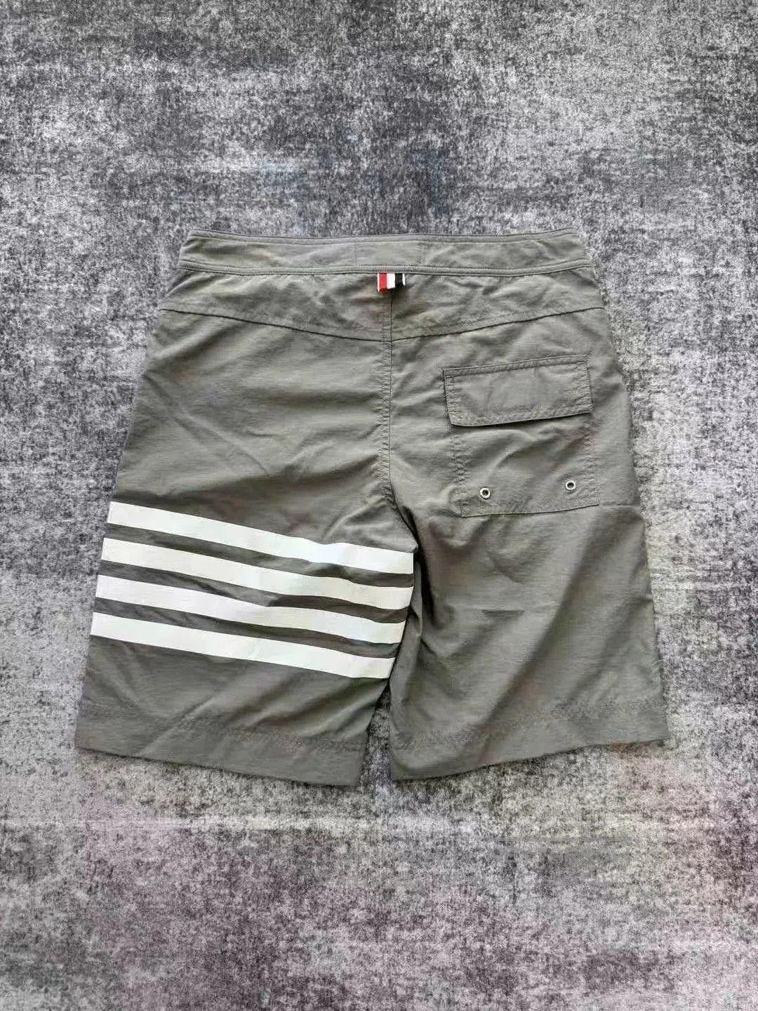 Thom Browne Thom Browne Gray Beach Shorts. Size US 38 / EU 54 - 2 Thumbnail