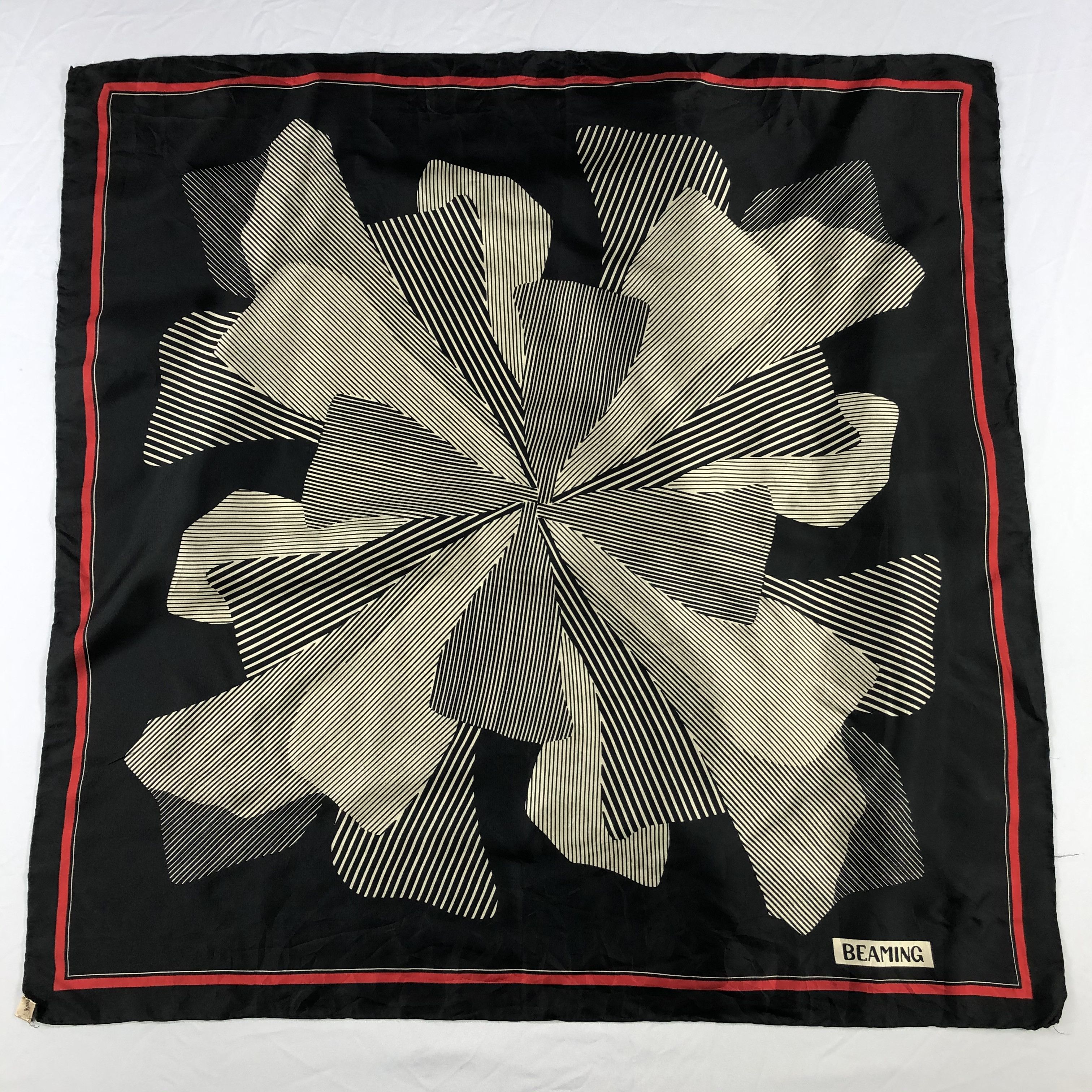 Vintage Vintage Beaming Silk Scarf Size ONE SIZE - 2 Thumbnail