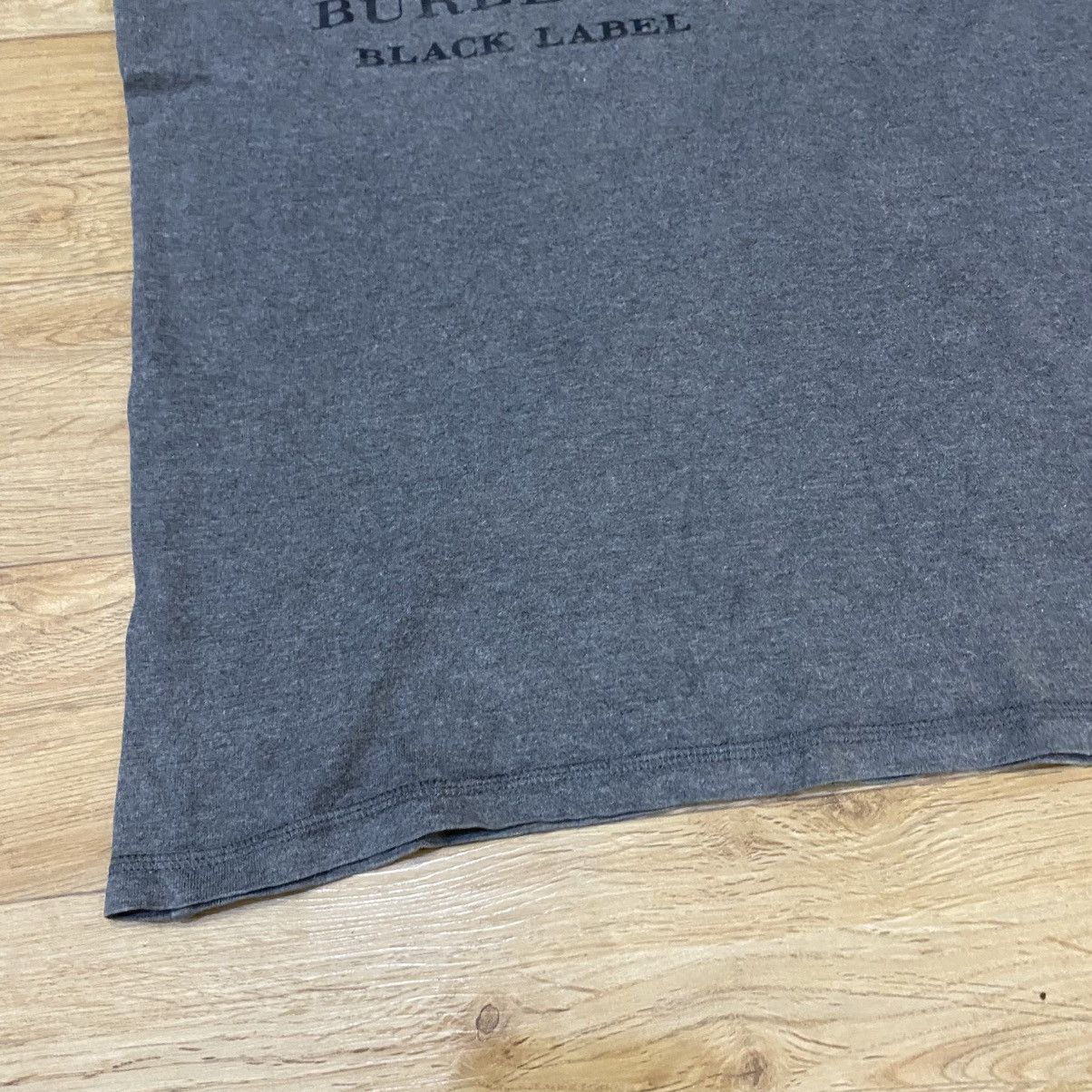 Burberry Burberry Black Label Big Logo Tshirt Size US S / EU 44-46 / 1 - 6 Thumbnail