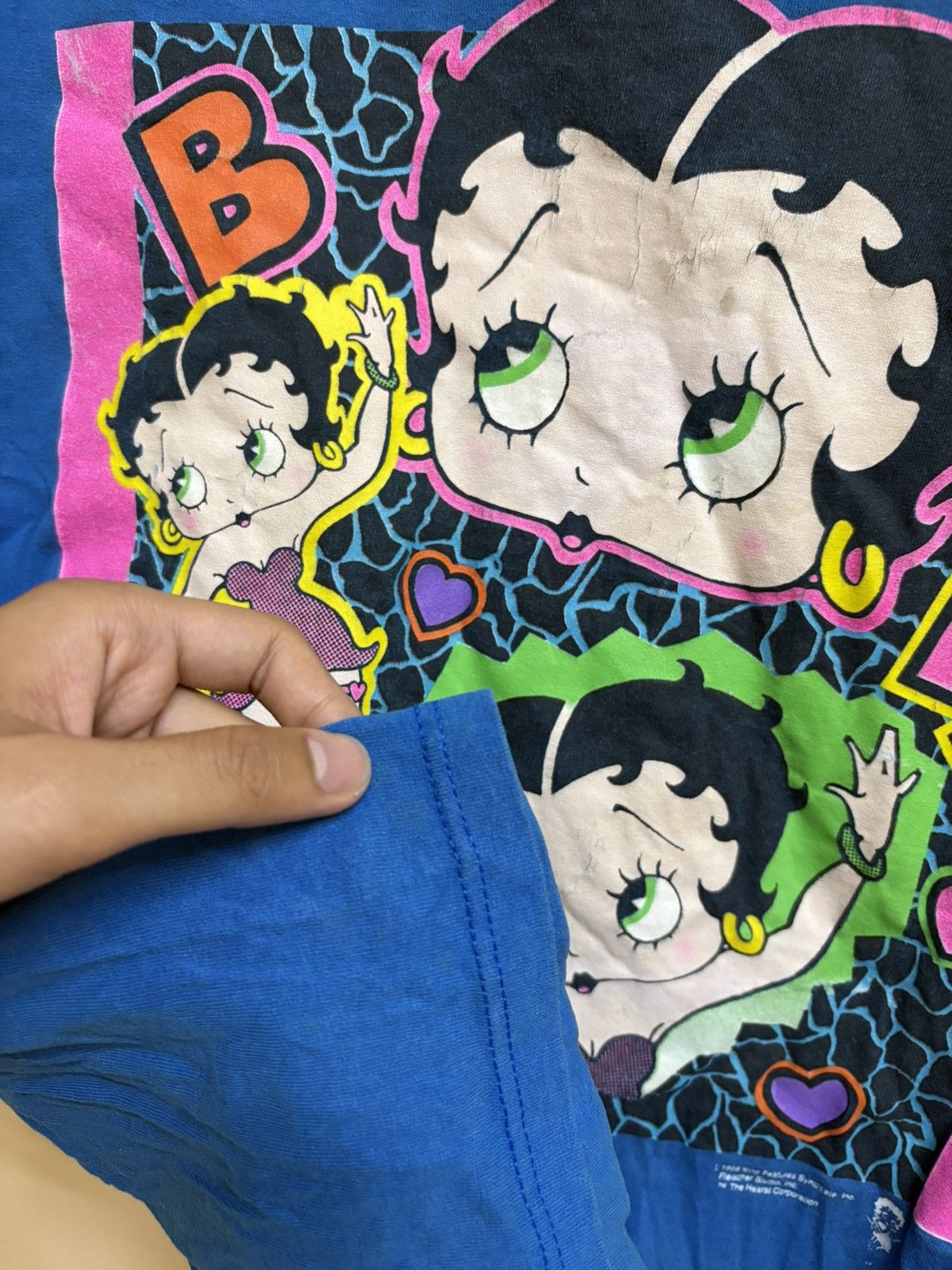 Vintage Vintage 90s Betty Boop Cartoon 1998 Distressed Trashed Tee Size US M / EU 48-50 / 2 - 9 Thumbnail