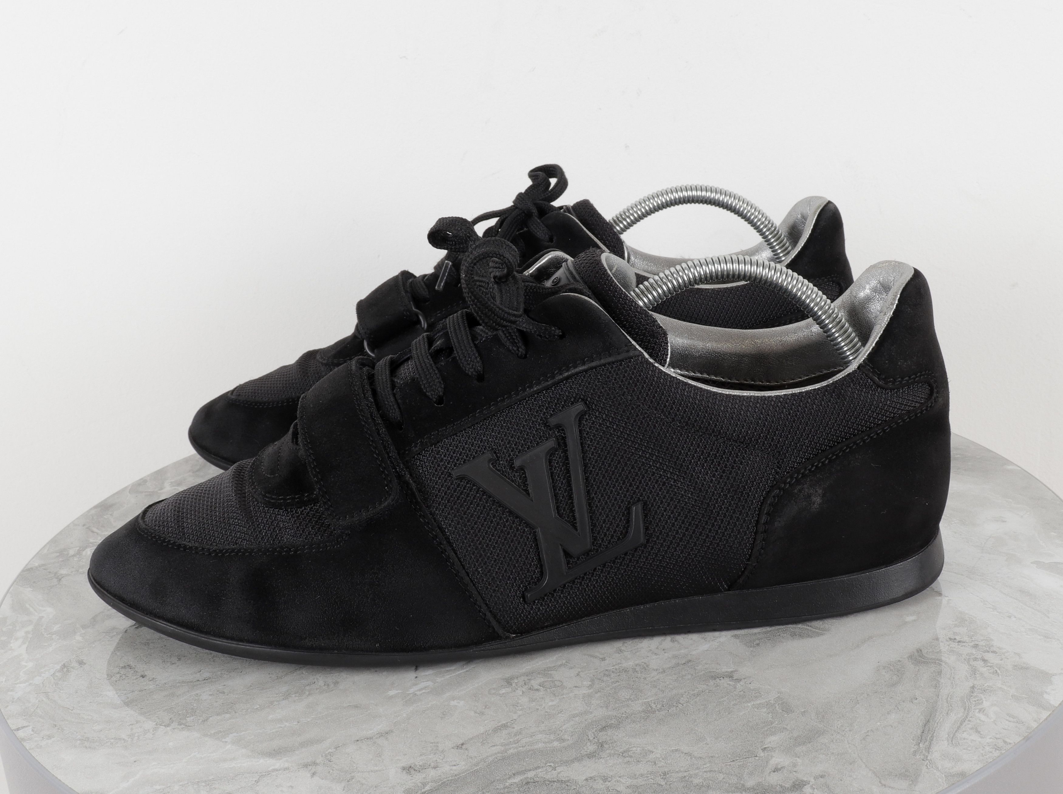 Louis Vuitton Louis Vuitton Big Logo Suede Mesh Black Sneakers Size US 8.5 / EU 41-42 - 4 Thumbnail