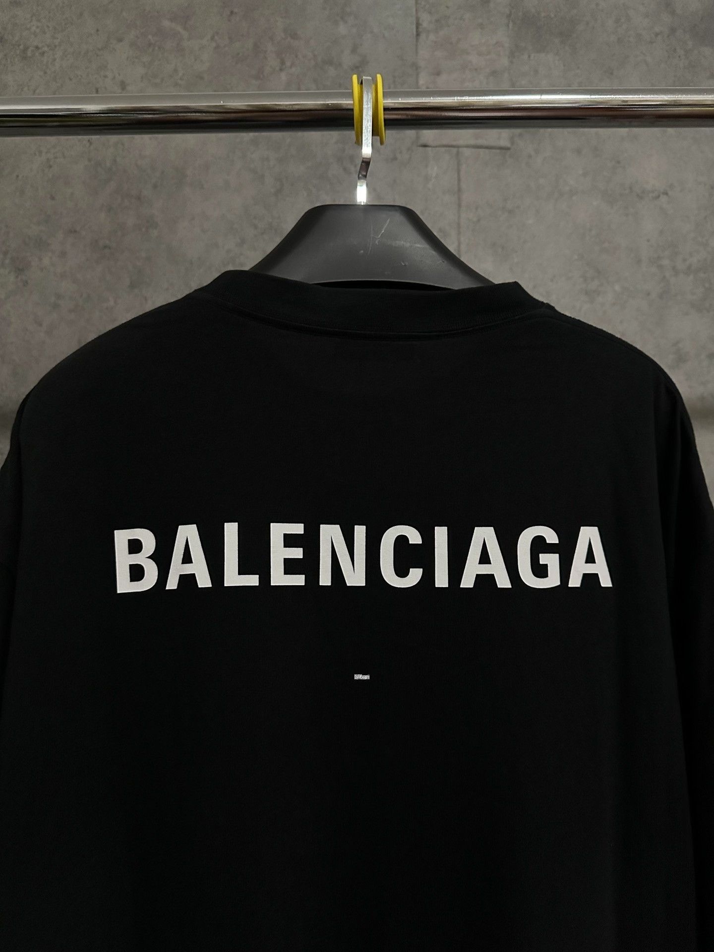 Balenciaga Balenciaga Black Loose Logo Short-Sleeve T-Shirt Size US L / EU 52-54 / 3 - 5 Thumbnail