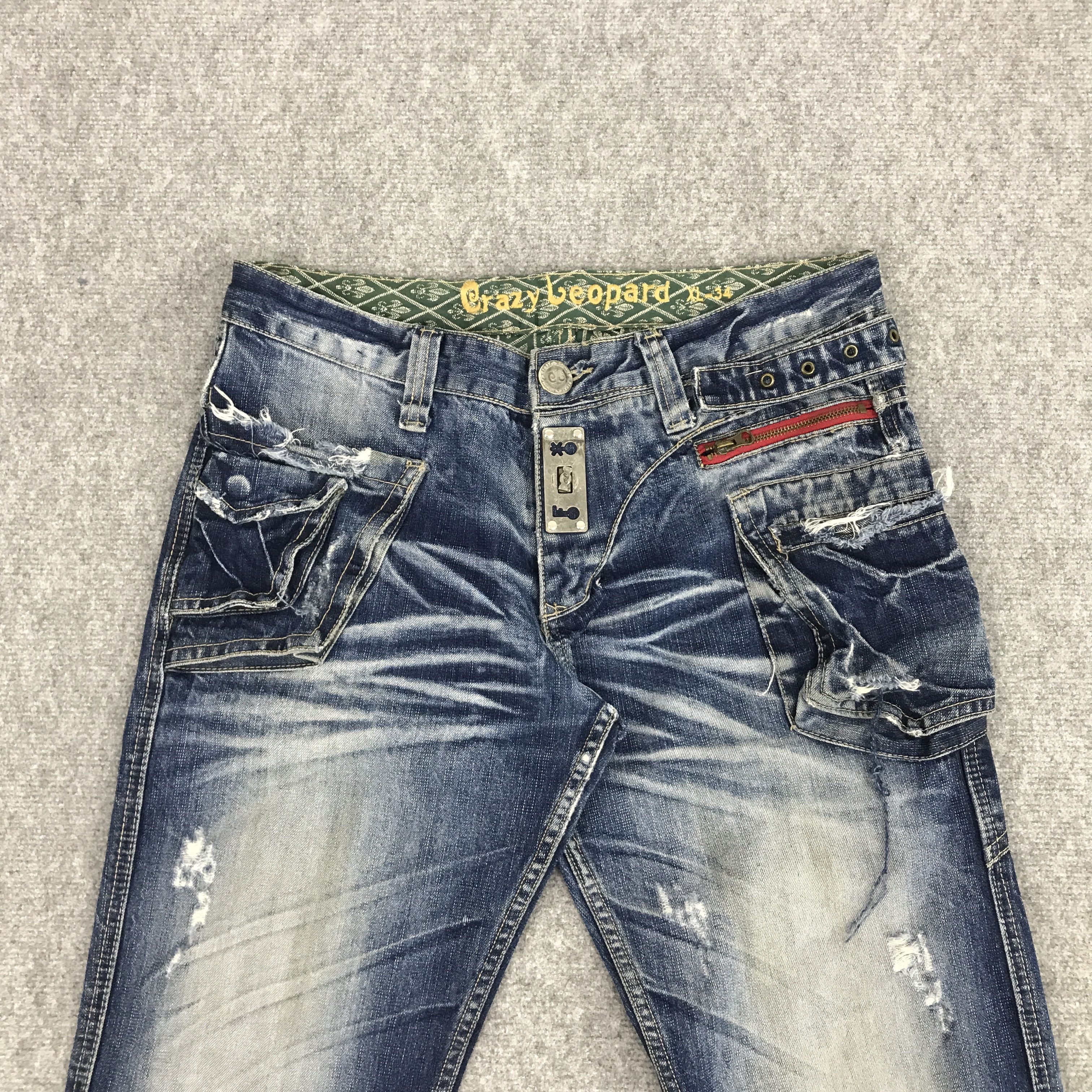 Japanese Brand 🔥CRAZY BEOPARD JAPAN STYLE DISTRESSED DENIM JEANS Size US 34 / EU 50 - 2 Thumbnail