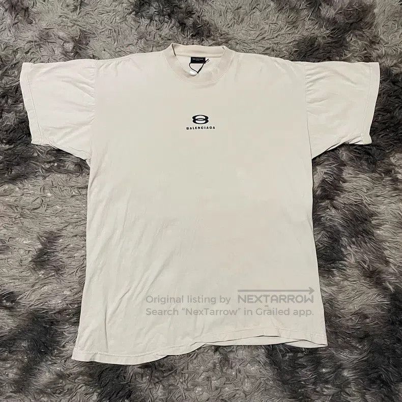 Balenciaga Balenciaga Double loop inverted 8 embroidery short-sleeve Size US M / EU 48-50 / 2 - 1 Thumbnail