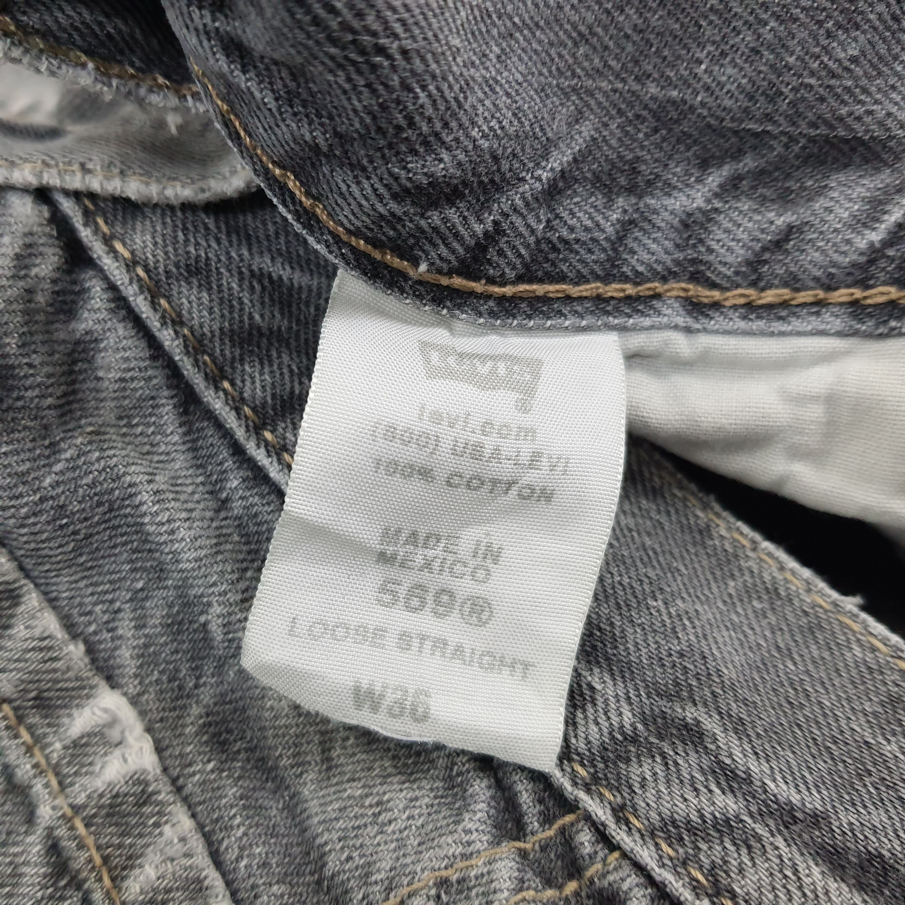 Levi's × Vintage Vintage Levi's 569 Loose Distressed Short Jeans Size US 36 / EU 52 - 8 Thumbnail