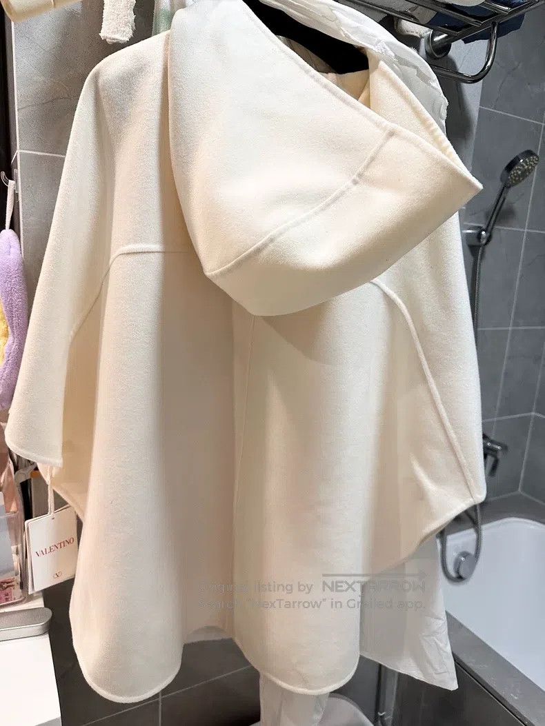 Valentino Valentino woolen cape coat Size S / US 4 / IT 40 - 7 Thumbnail