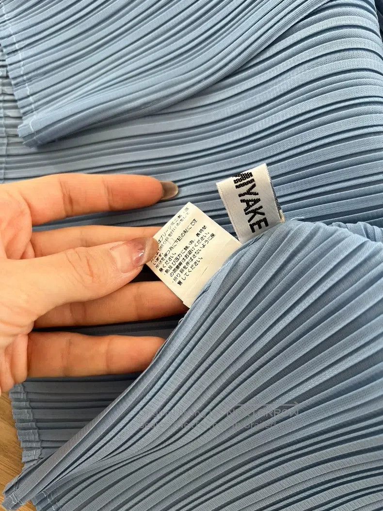 Issey Miyake Issey Miyake size:one size Haze Blue Pleated Sleeveless Dr Size XXS / US 00 / IT 34 - 7 Thumbnail