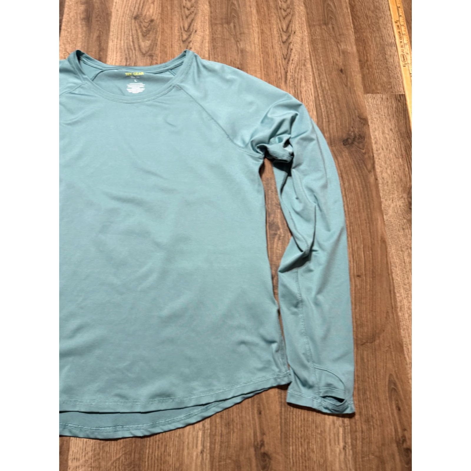 Tek Gear Tek Gear Shirt Women's Large Green Long Sleeve Active Wear Dry Tek Shirt T-Shirt Casual Modern Womens Premium Memories? Size L / US 10 / IT 46 - 4 Thumbnail