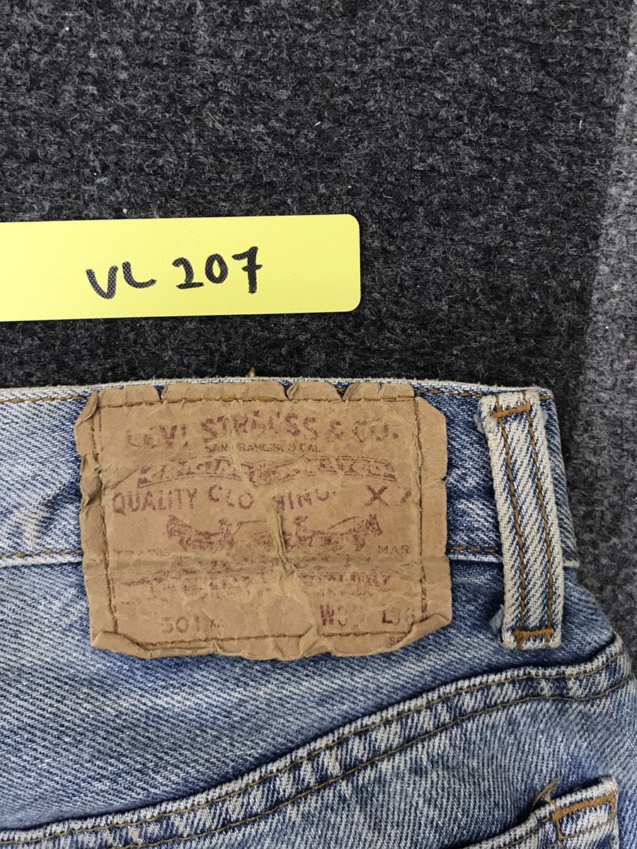 Levi's VL207 Vintage Levis 501xx Medium Wash Custom Jeans Size US 30 / EU 46 - 15 Thumbnail