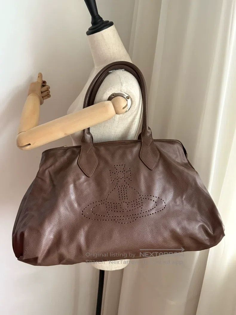 Vivienne Westwood Vivienne Westwood size os Perforated Saturn Tote Bag Size ONE SIZE - 1 Thumbnail
