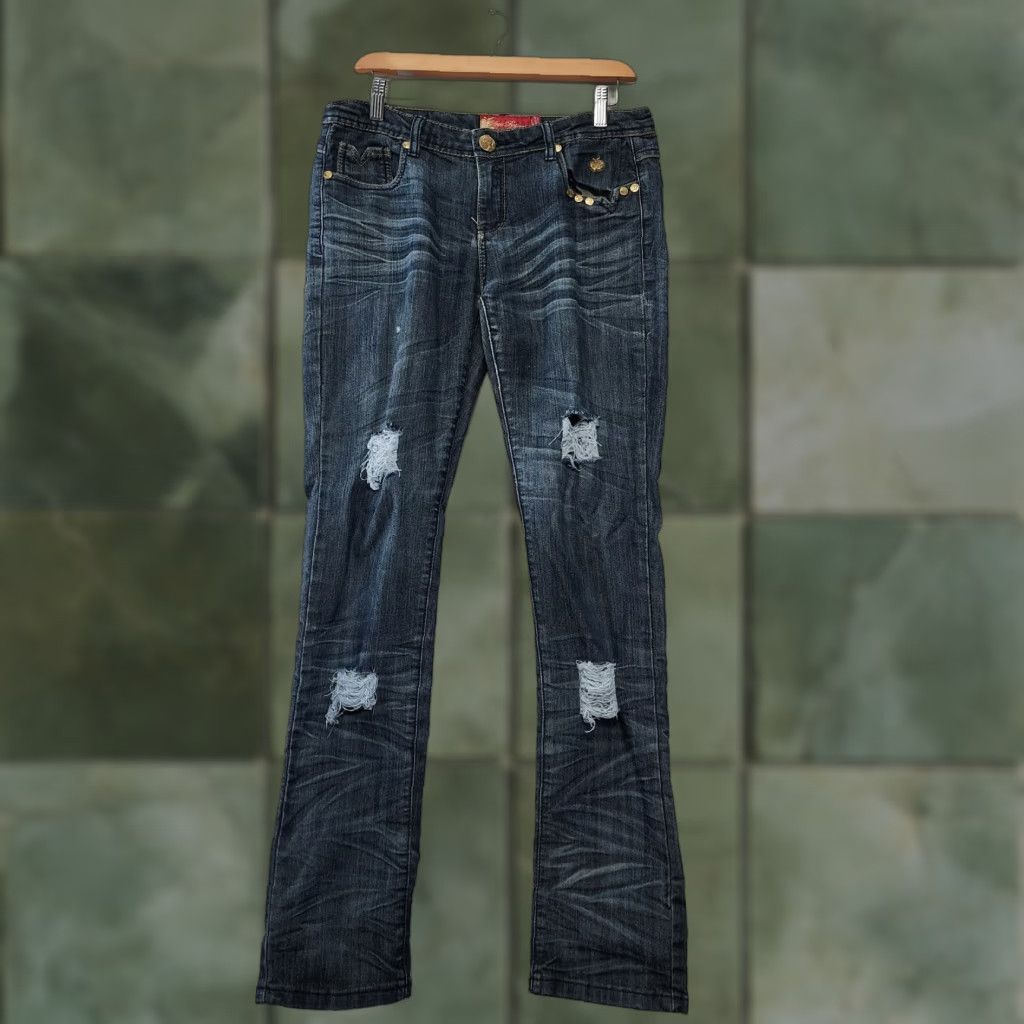 Vintage VINTAGE Apple Bottoms Jeans Women Long 32x33 Distressed Studded Dark Wash 9/10 Blue Straight Mens? Wait. Size 24" / US 00 / IT 34 - 1 Thumbnail