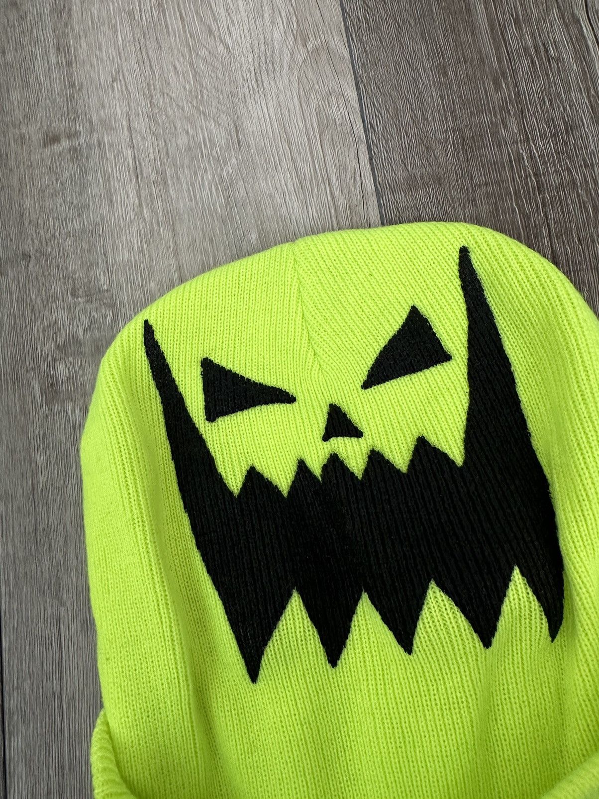 Asspizza Asspizza Neon Green Pumpkin 2021 Rib Knit Beanie 730 Size ONE SIZE - 2 Thumbnail