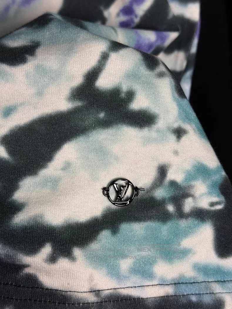 Louis Vuitton Louis Vuitton Tie-dyed short-sleeved T-shirt Size US S / EU 44-46 / 1 - 3 Thumbnail