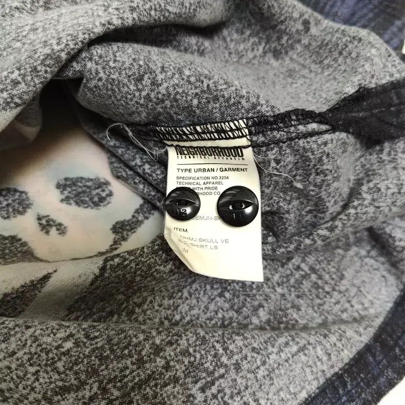 Neighborhood Neighborhood Limited edition skull print shirt, size M Size US M / EU 48-50 / 2 - 3 Thumbnail