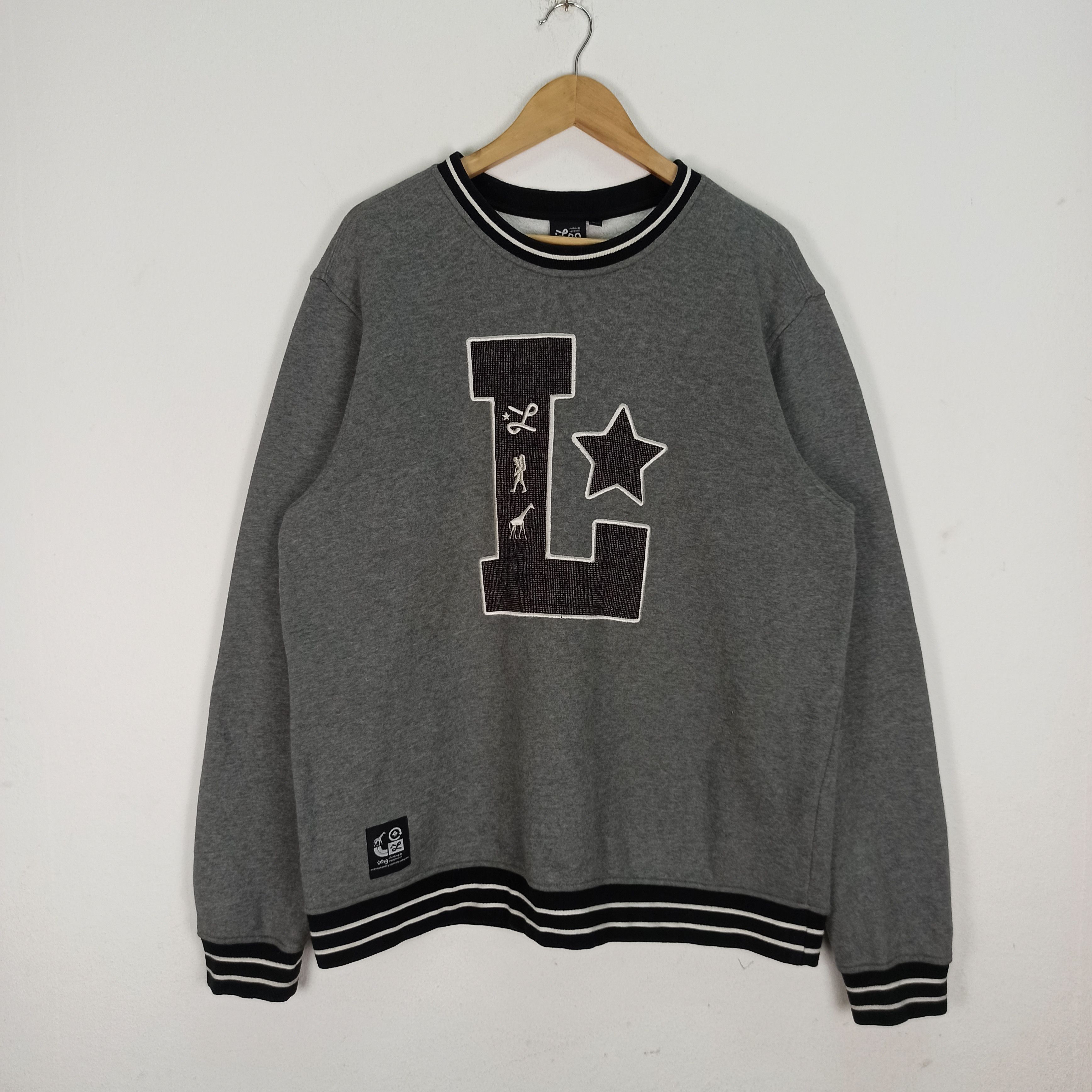 image of Lifted Research Group x Lrg Steals Lrg Big Logo Sweatshirt Crewneck in Grey, Men's (Size XL)