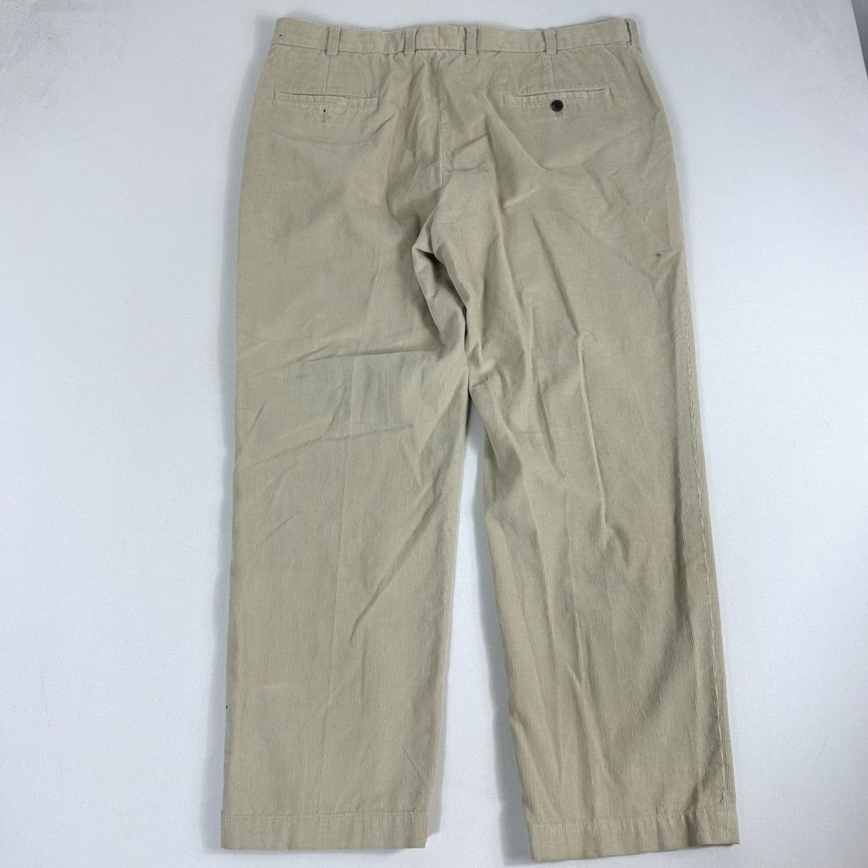 Brooks Brothers Brooks Brothers Country Club Corduroy Chino Pants Mens 40x30 Cotton Classic Fit Beige Straight 5-Pocket Size US 40 / EU 56 - 2 Thumbnail