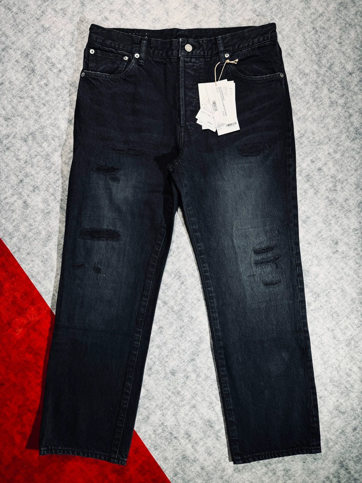 Visvim visvim ICT 10 cmyk blk dmgd jeans Size US 34 / EU 50 - 1 Thumbnail