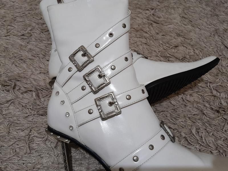 Other White Designer pointed-toe boots US sz 6 midcalf boots Size US 6 / IT 36 - 2 Thumbnail