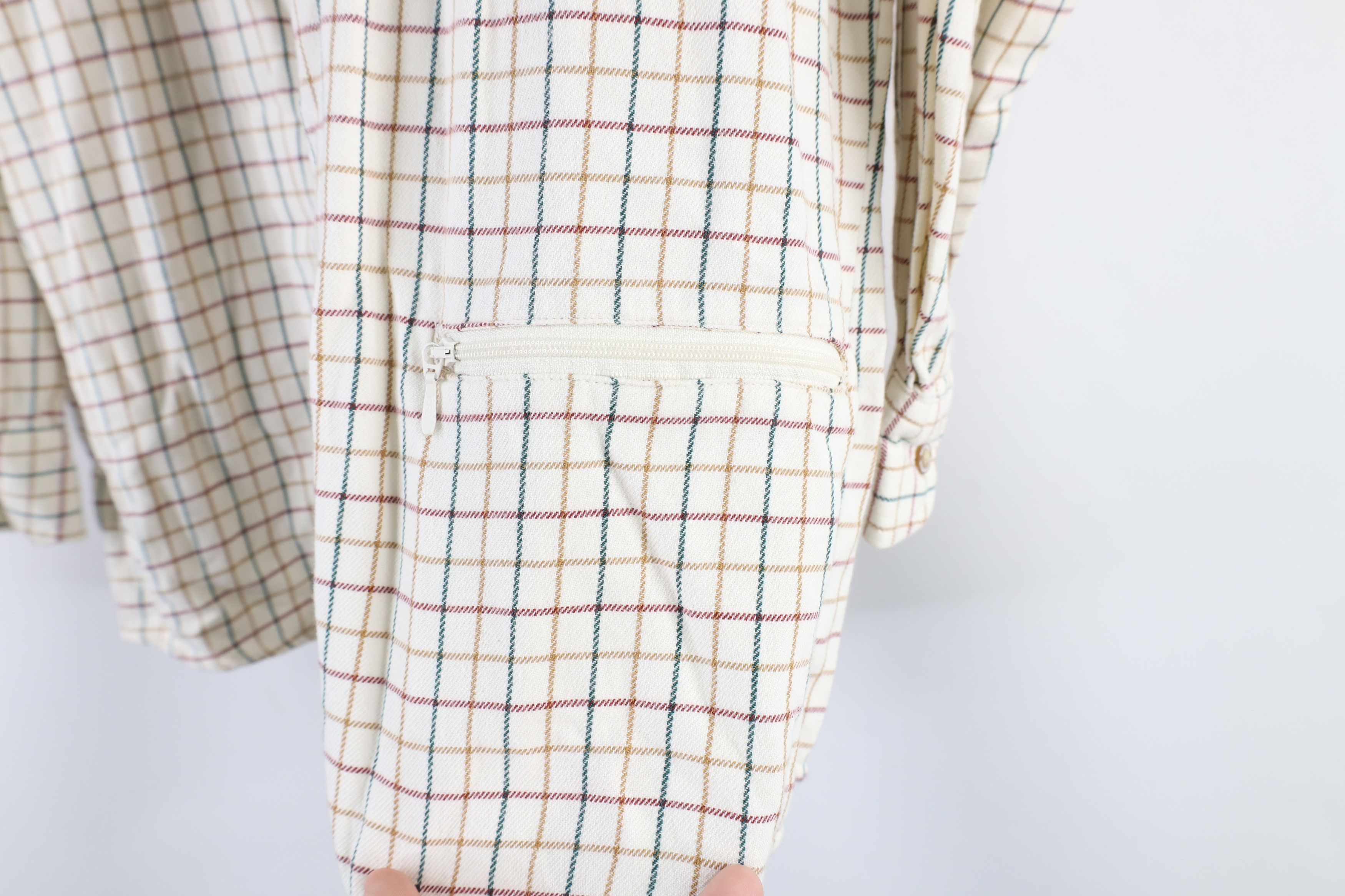 Vintage Vintage 90s National Geographic Flannel Button Shirt Plaid Size US L / EU 52-54 / 3 - 6 Thumbnail
