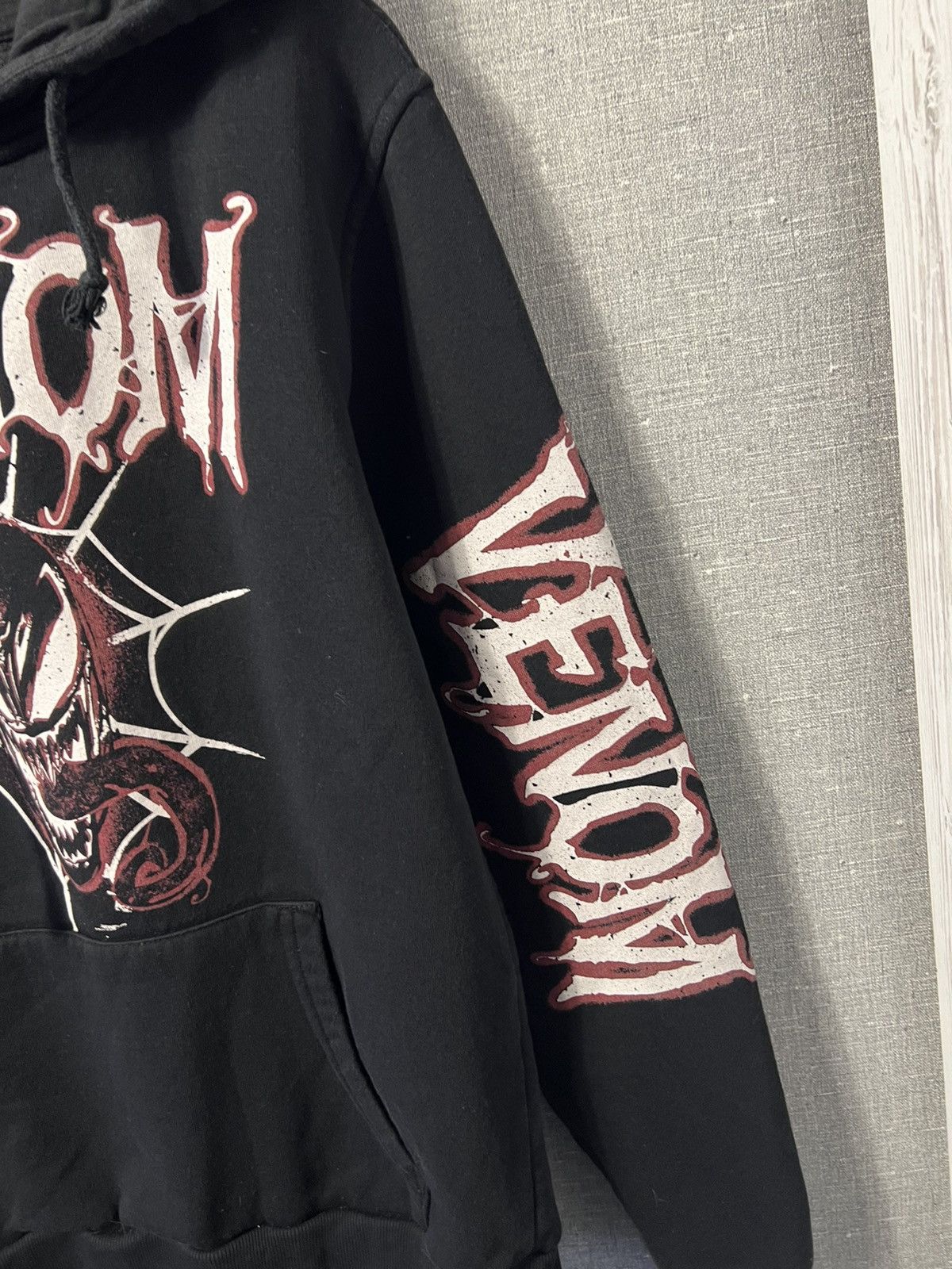 Marvel Comics Vintage Venom Hoodie “Come Peter Come Out And Play” Size US M / EU 48-50 / 2 - 7 Thumbnail
