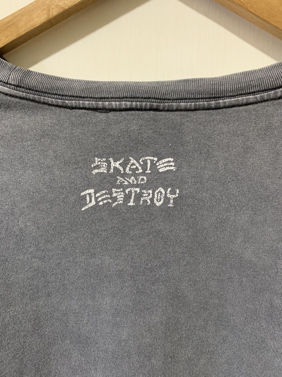 Thrasher Vintage Grey Crop top trasher t shirt big logo Size ONE SIZE - 9 Thumbnail
