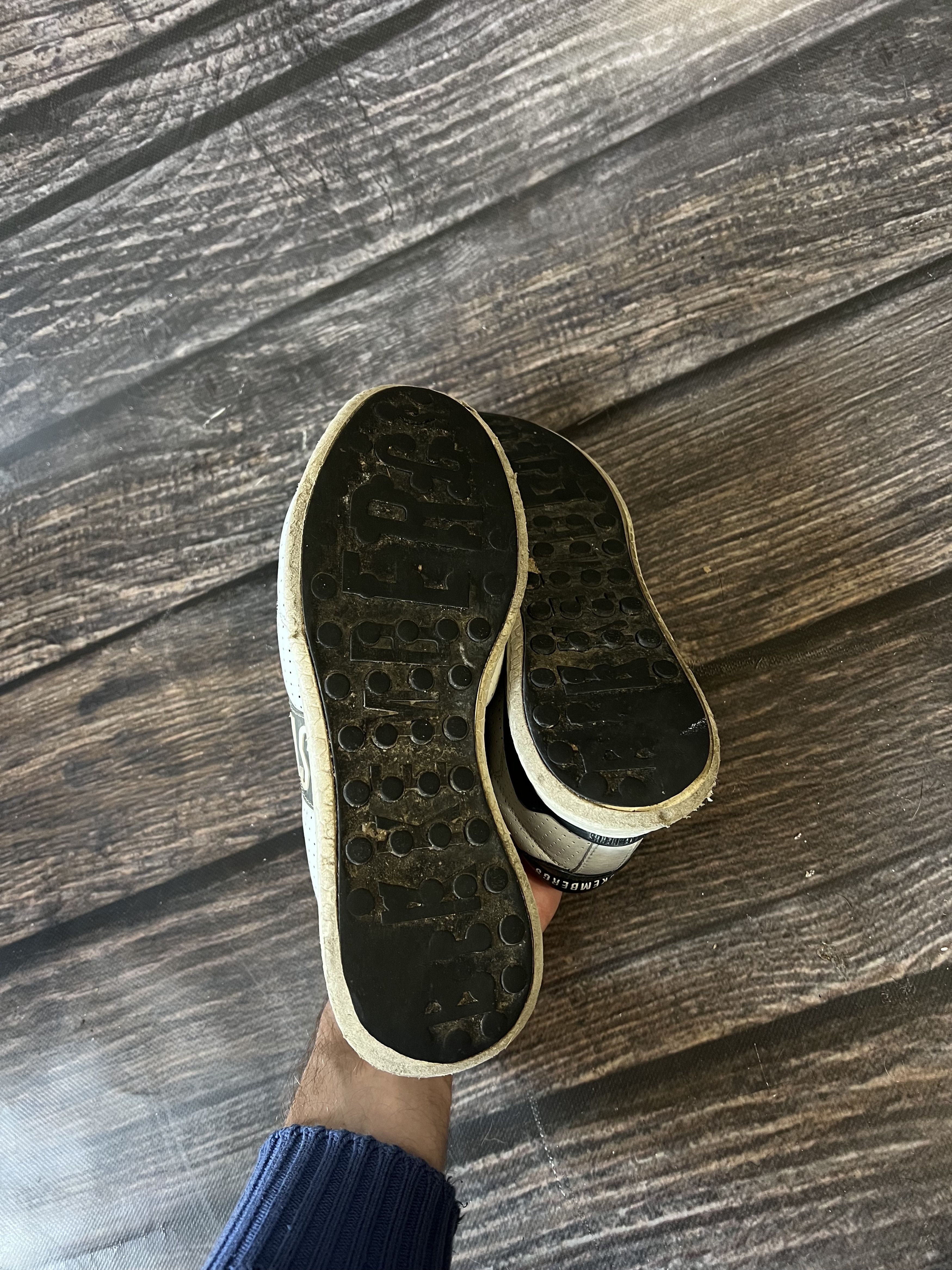 Dirk Bikkembergs Dirk Bikkembergs Leather Low Top Sneakers Size US 9 / IT 39 - 5 Thumbnail