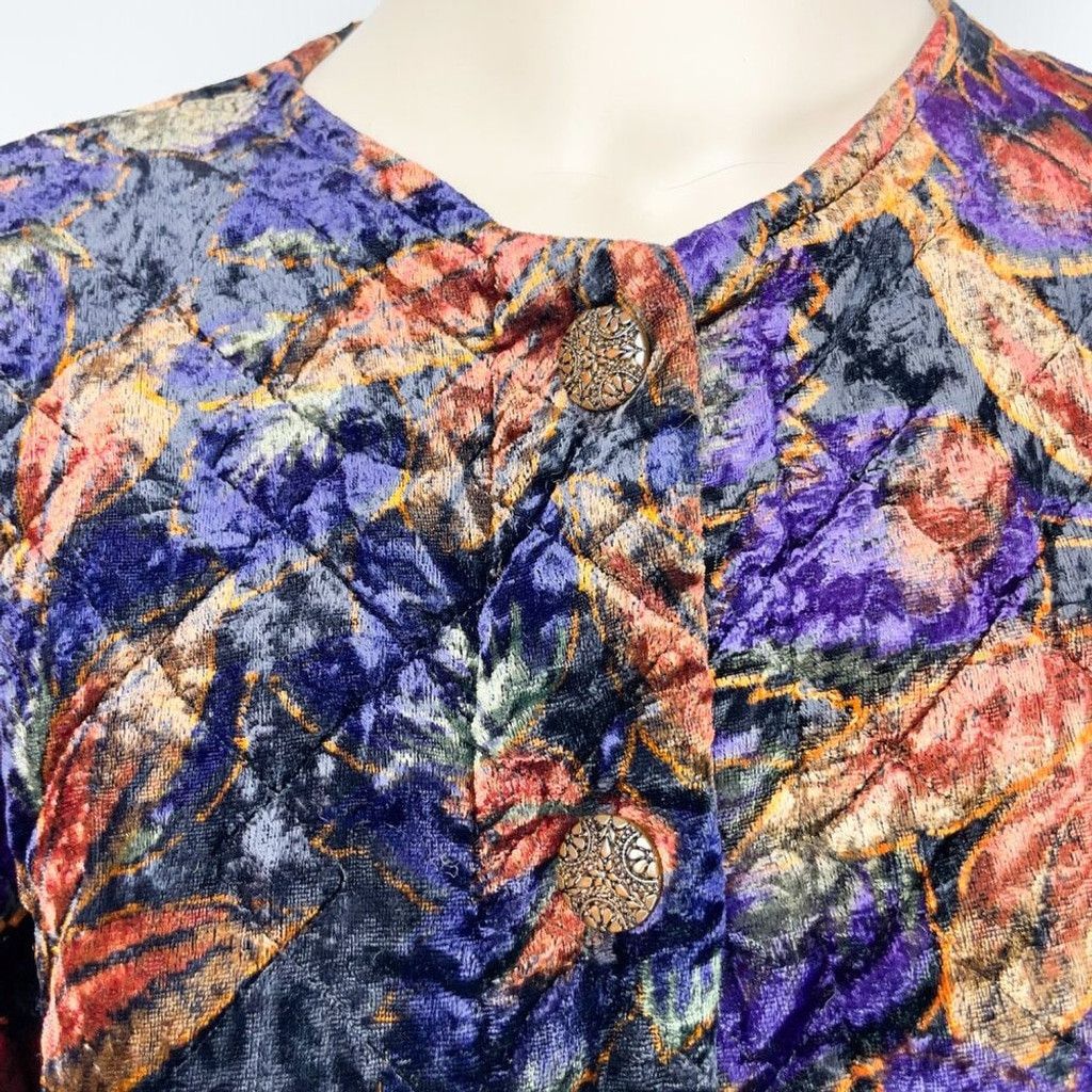 Vintage VINTAGE Made in France Quilted Velvet Floral Boxy Jacket Size M / US 6-8 / IT 42-44 - 5 Thumbnail