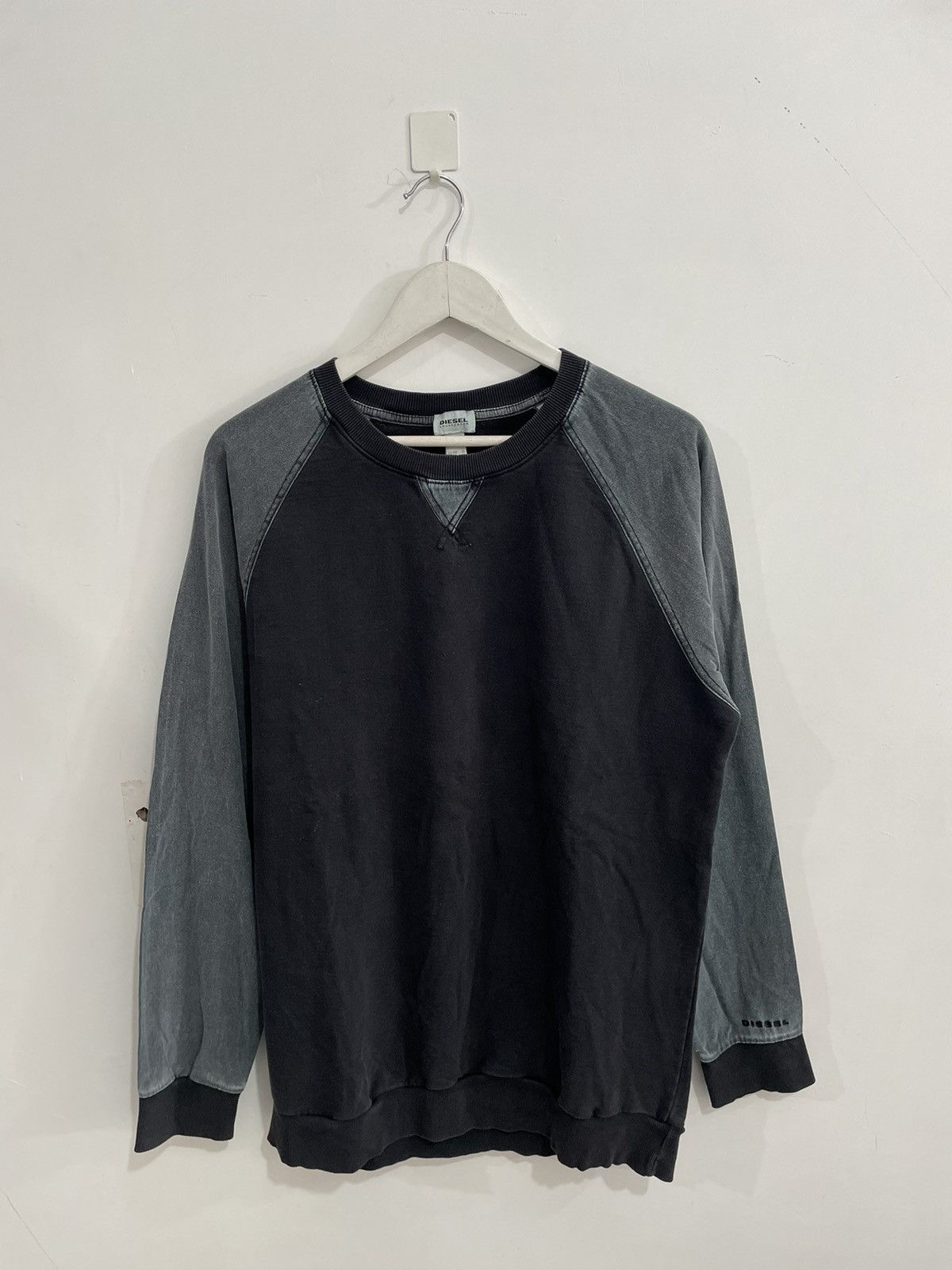 Diesel Diesel hybrid longslve t shirt y2k style Size US L / EU 52-54 / 3 - 1 Thumbnail
