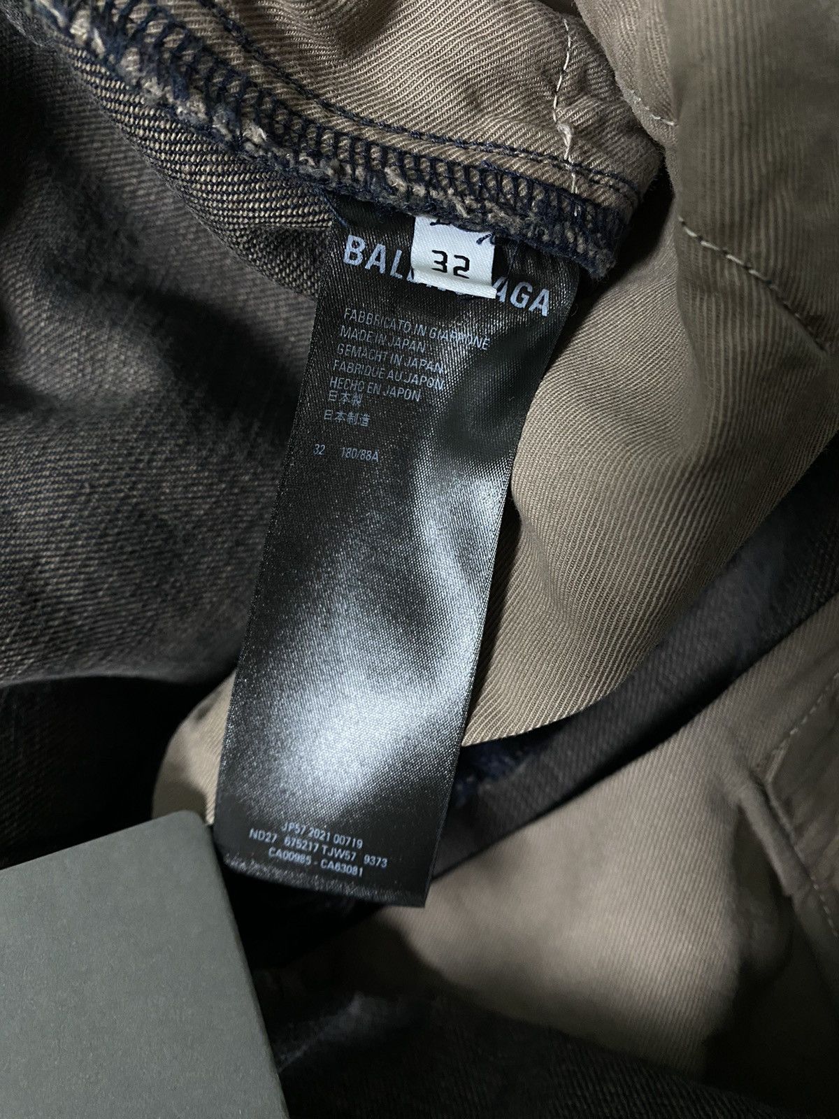 Balenciaga Balenciaga japanese denim cargo pants indigo blue Size US 32 / EU 48 - 6 Thumbnail