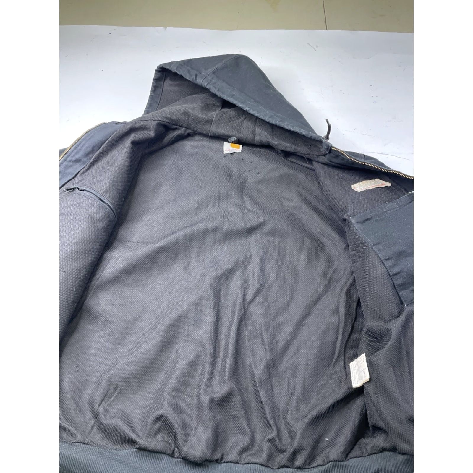 Carhartt VINTAGE Carhartt Jacket Mens LARGE J131 Black Thermal Lined Work Coat USA Size US L / EU 52-54 / 3 - 3 Thumbnail