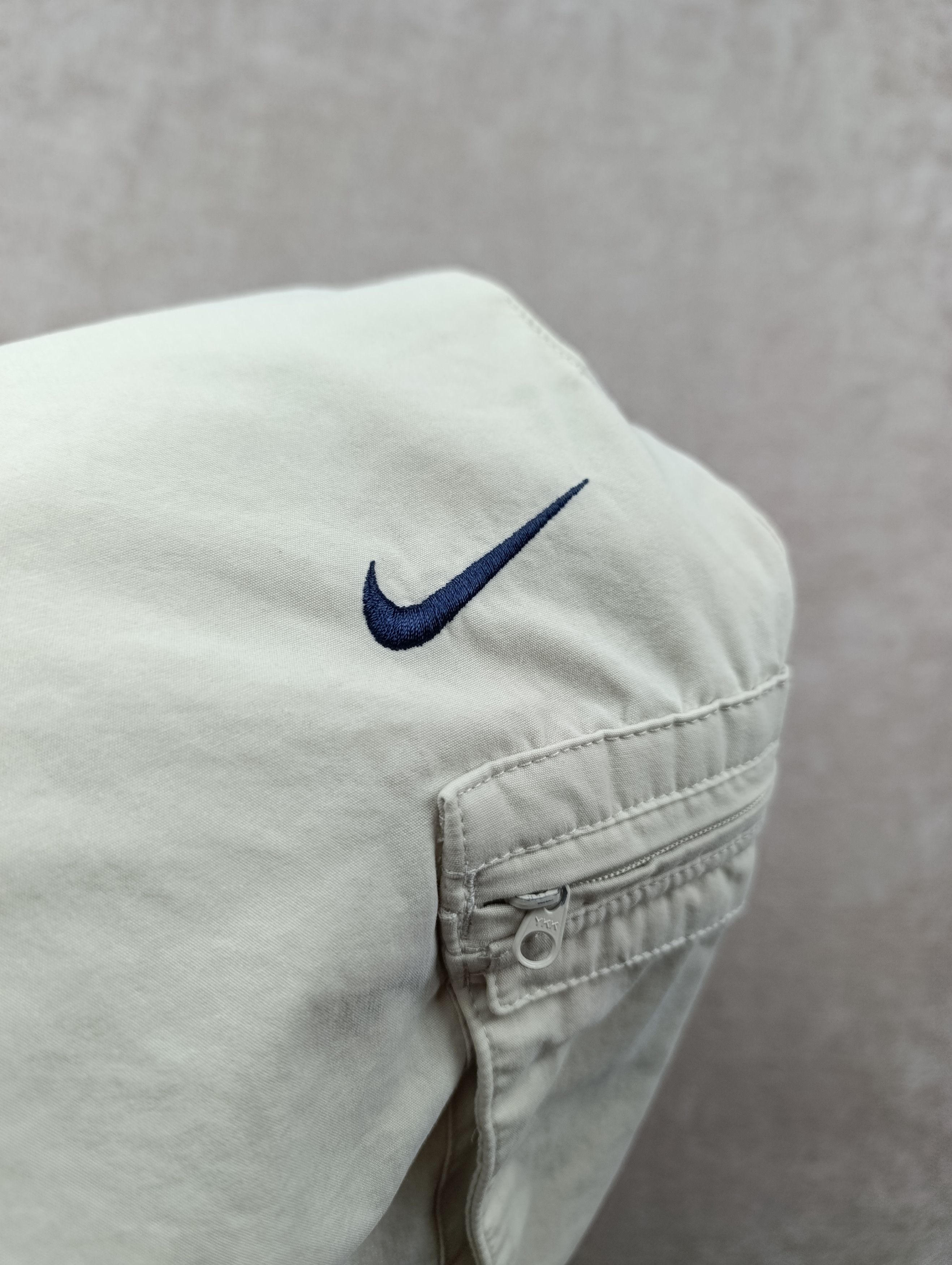 Nike Nike Mens Vintage Cargo Shorts Drawstring Breeches Size US 34 / EU 50 - 6 Thumbnail