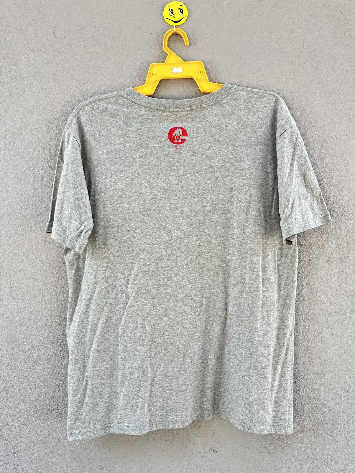 Anime Vintage MS-065 Strict-G Japan Gundam Anime Faded Tee Size US M / EU 48-50 / 2 - 7 Thumbnail