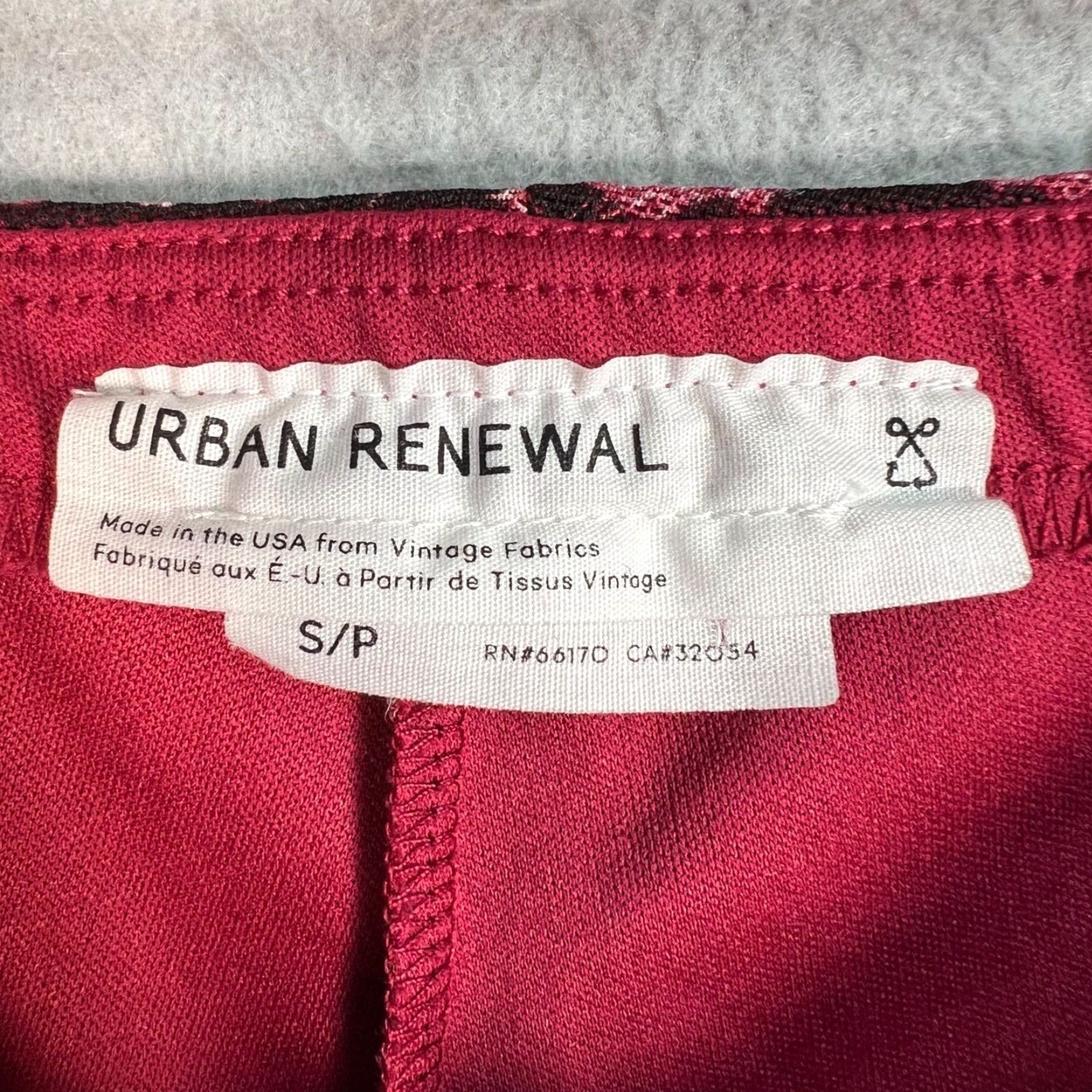 Vintage VINTAGE Urban Renewal Womens Size Small Snake Print Flared Pants Size 28" / US 6 / IT 42 - 3 Thumbnail