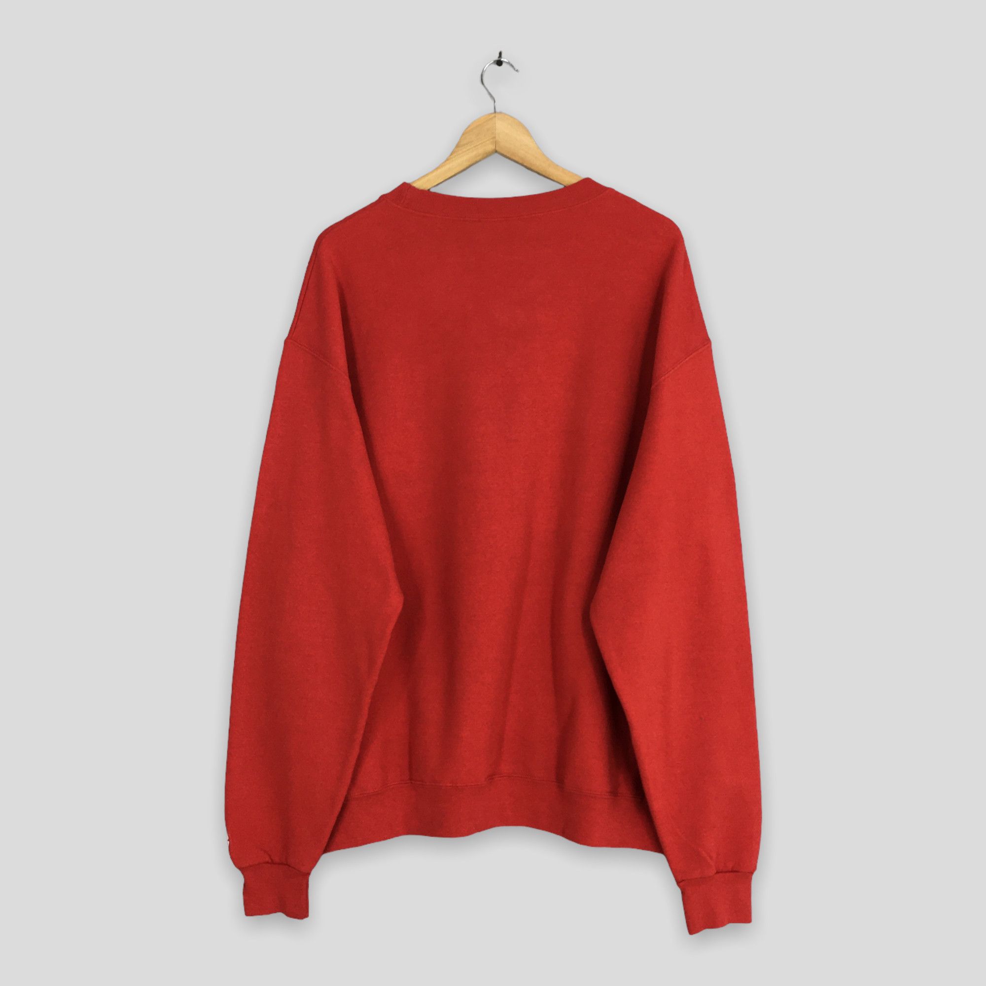 Champion Vintage University Of Wisconsin Badger Red Sweatshirt XLarge Size US XL / EU 56 / 4 - 7 Thumbnail