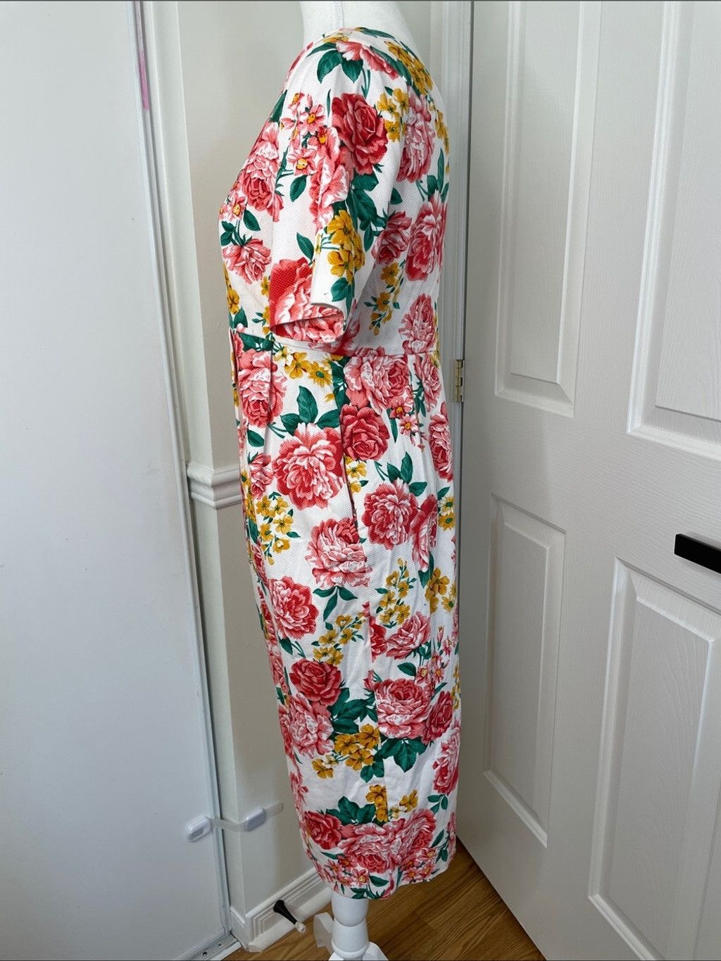 Asos NWT ASOS Maternity Wiggle Floral Midi Dress 6 Size M / US 6-8 / IT 42-44 - 6 Thumbnail