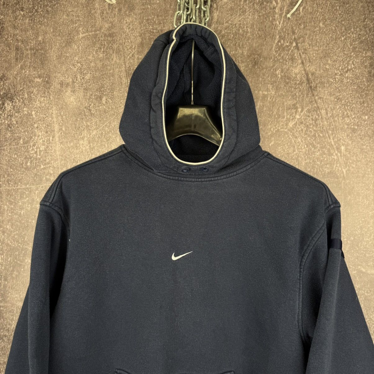 Nike Vintage Nike center logo swoosh hoodie streetwear Y2K Size US M / EU 48-50 / 2 - 2 Thumbnail