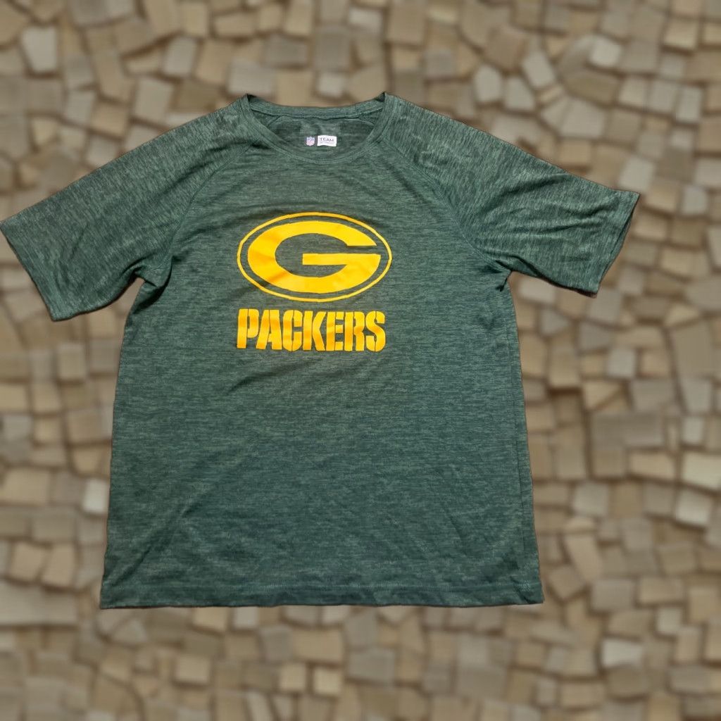NFL Team Apparel Shirt, Men's Size Medium, Wisconsin, Green Bay Packers NFL Shirt, M, Green, Team Apparel, NFL, Crew Neck, Short Sleeve, Solid, Men Size US M / EU 48-50 / 2 - 1 Thumbnail